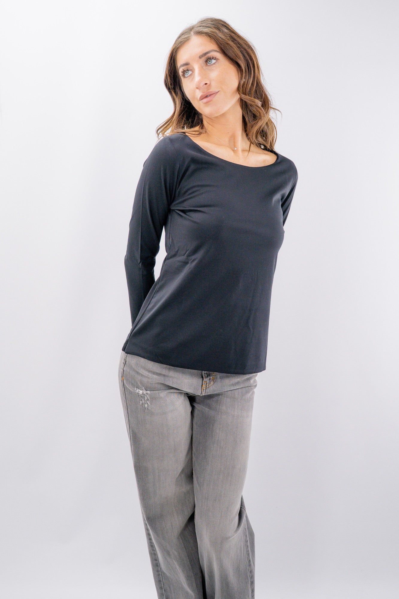 T-shirt manica lunga scollo quadrato