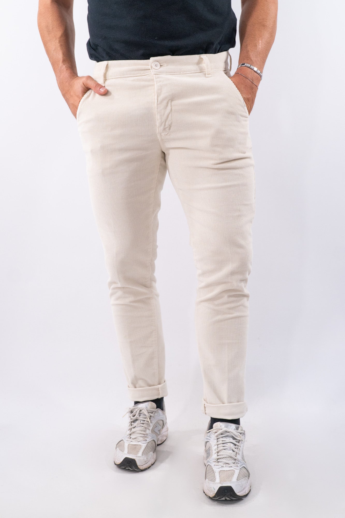 Pantalone in velluto a coste sottili