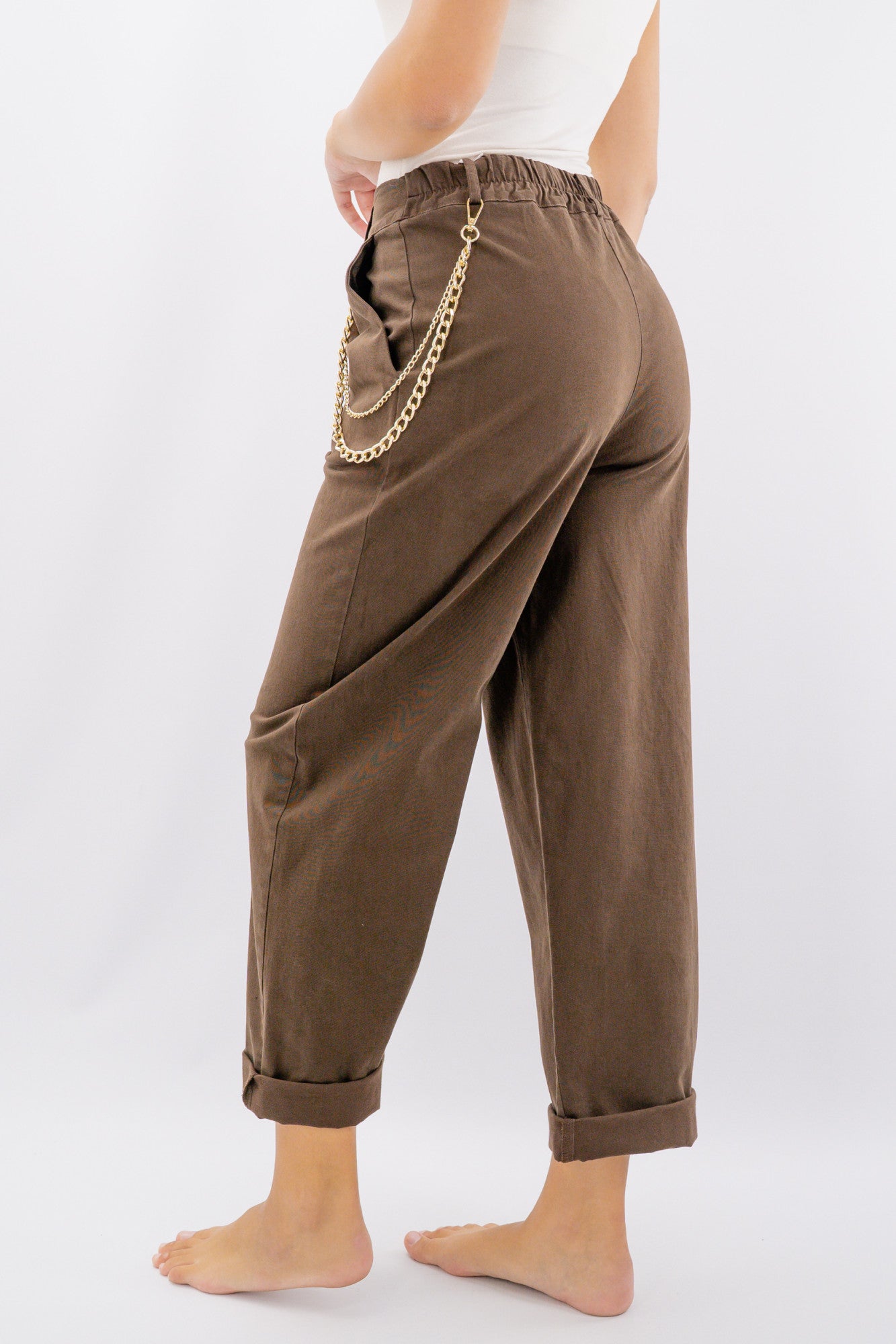 Pantalone a vita alta simil ovetto con pinces