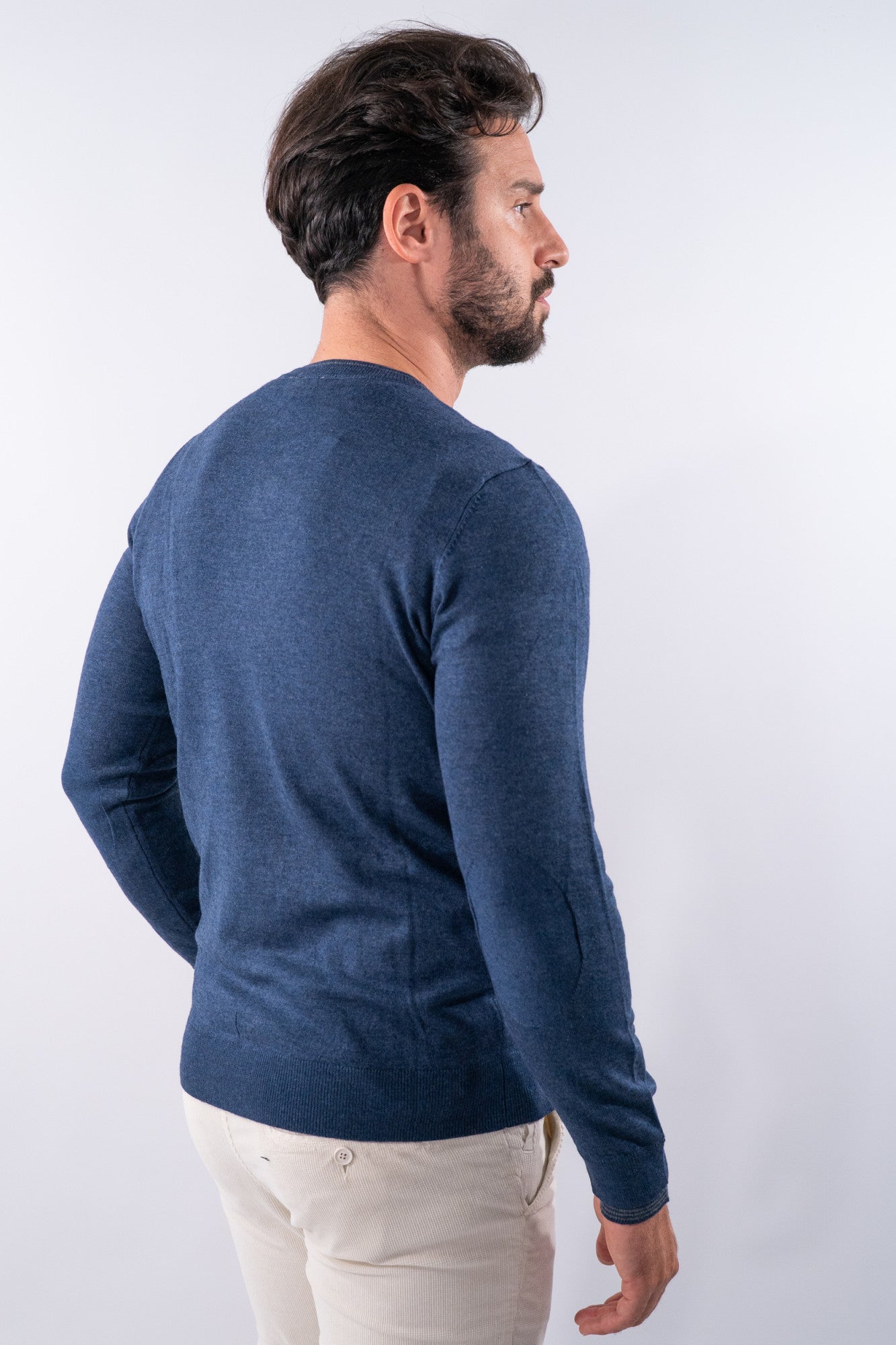 Maglia girocollo con toppe e doppio collo
