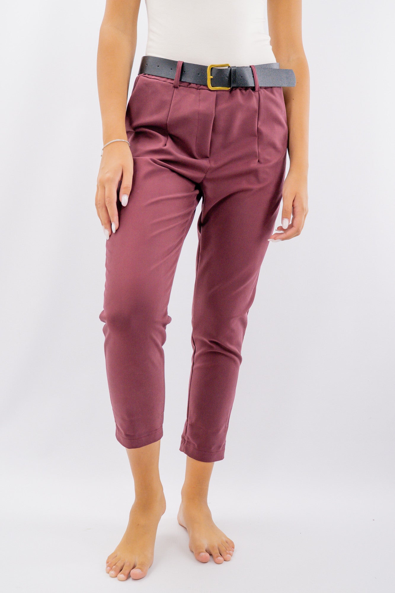 Pantalone con tasche a filo