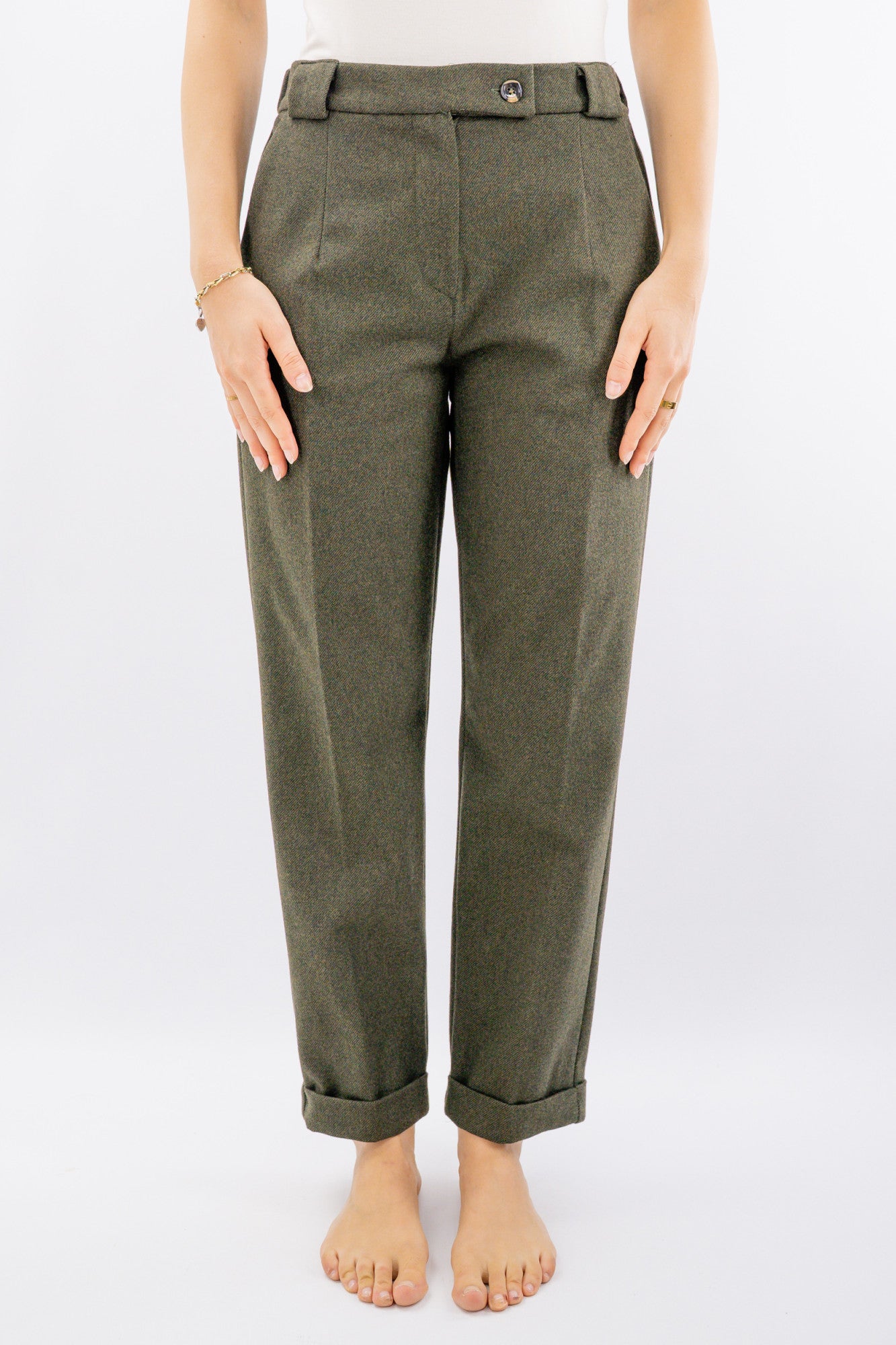 Pantalone vita alta in tessuto sale e pepe con risvolti