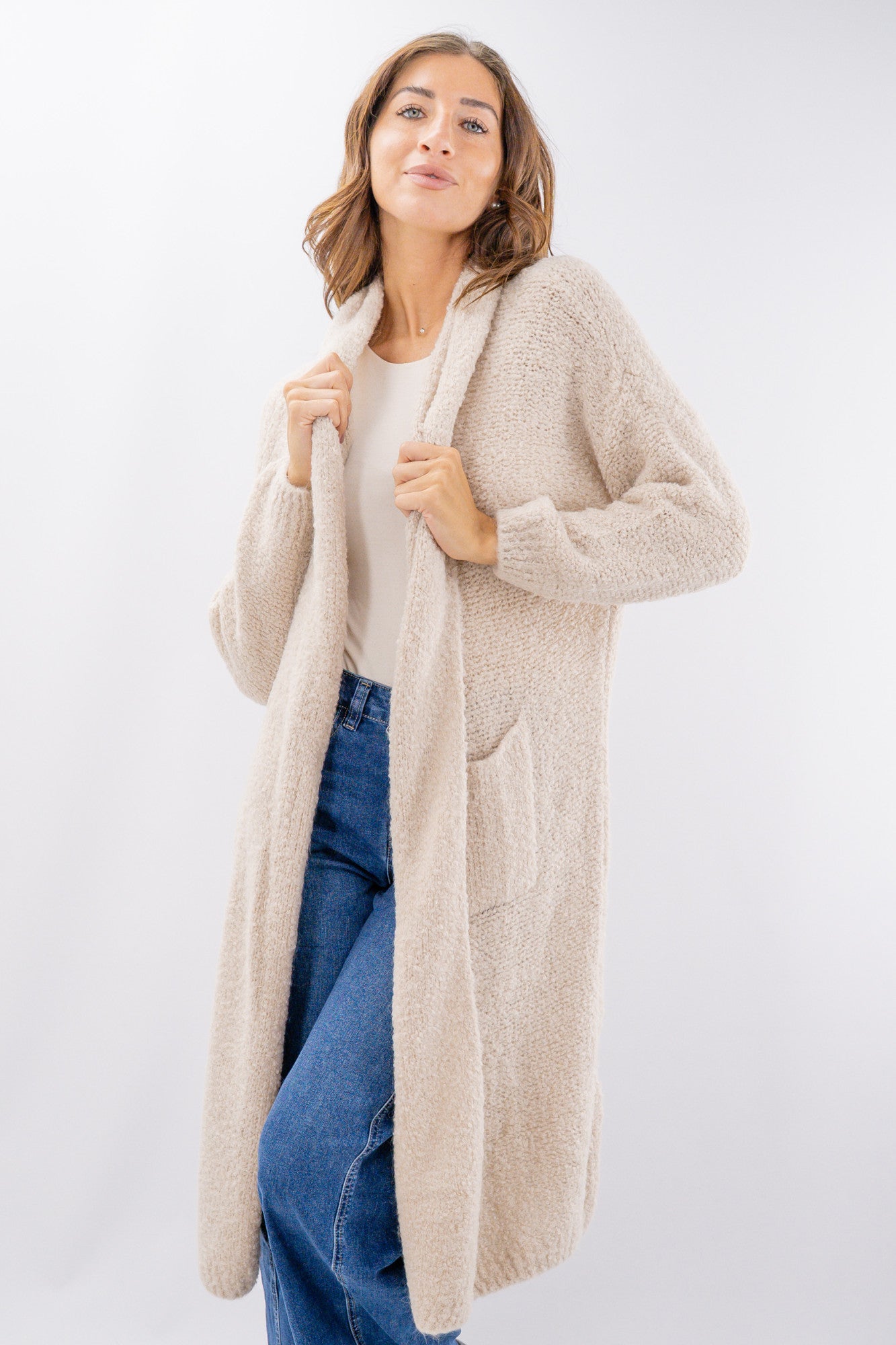 Cardigan lungo bouclé con tasche
