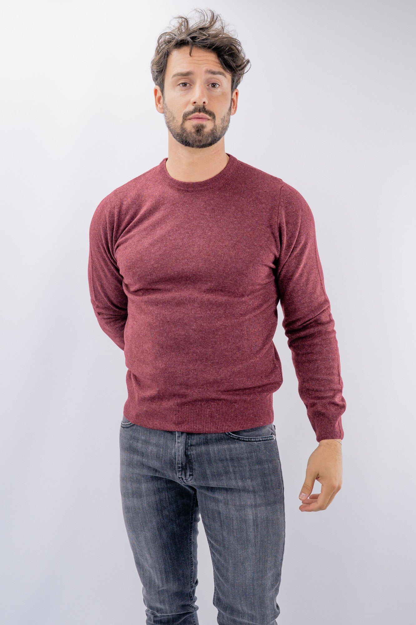Maglia girocollo in lana e cachemire