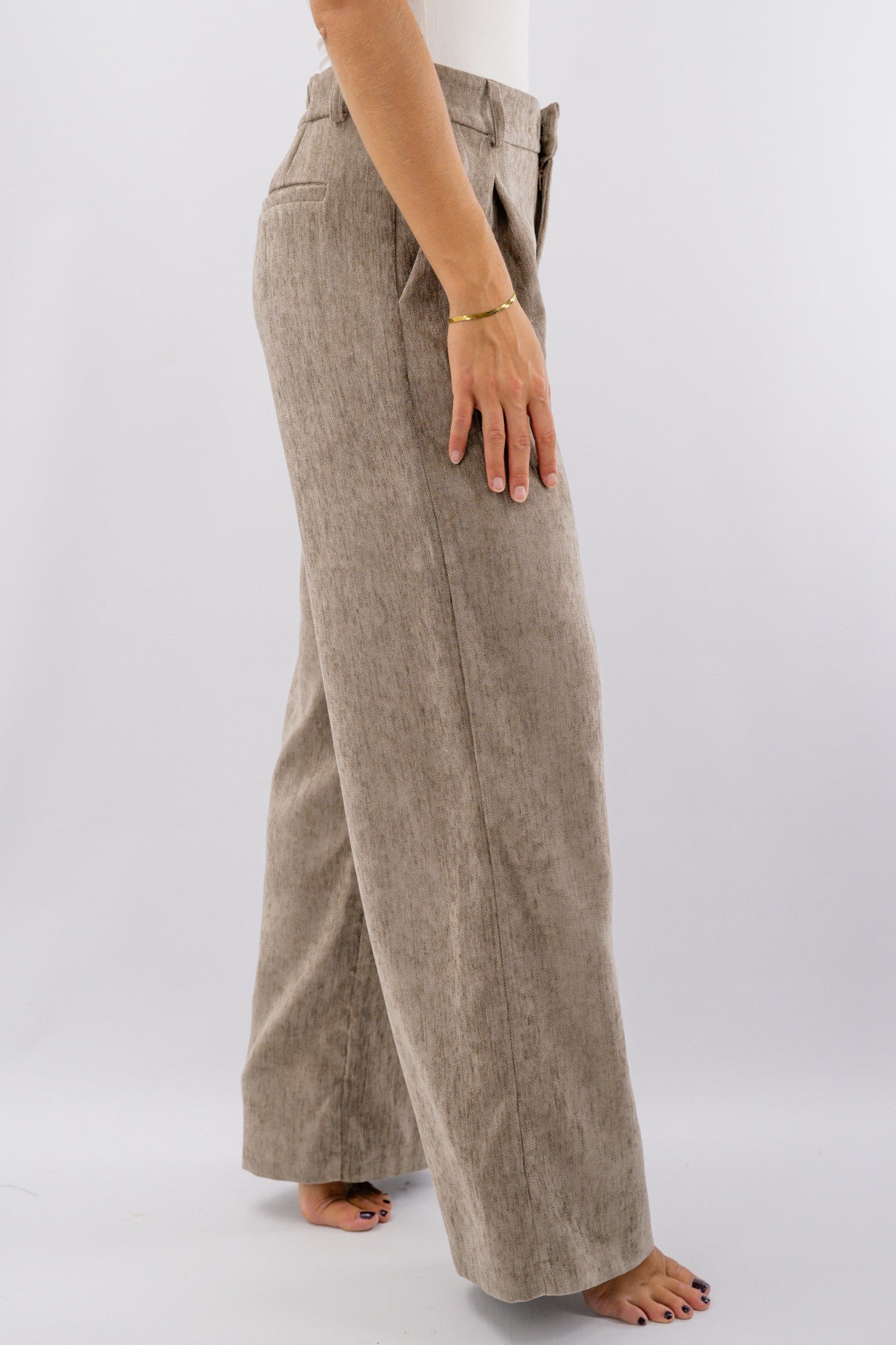 Pantalone palazzo con pinces