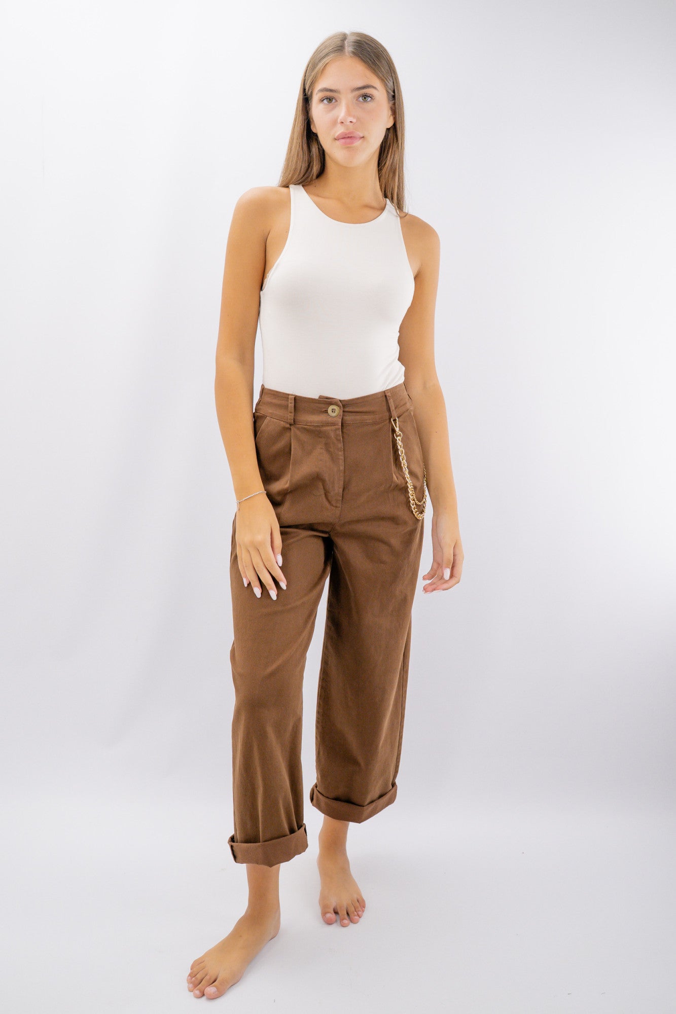 Pantalone a vita alta simil ovetto con pinces