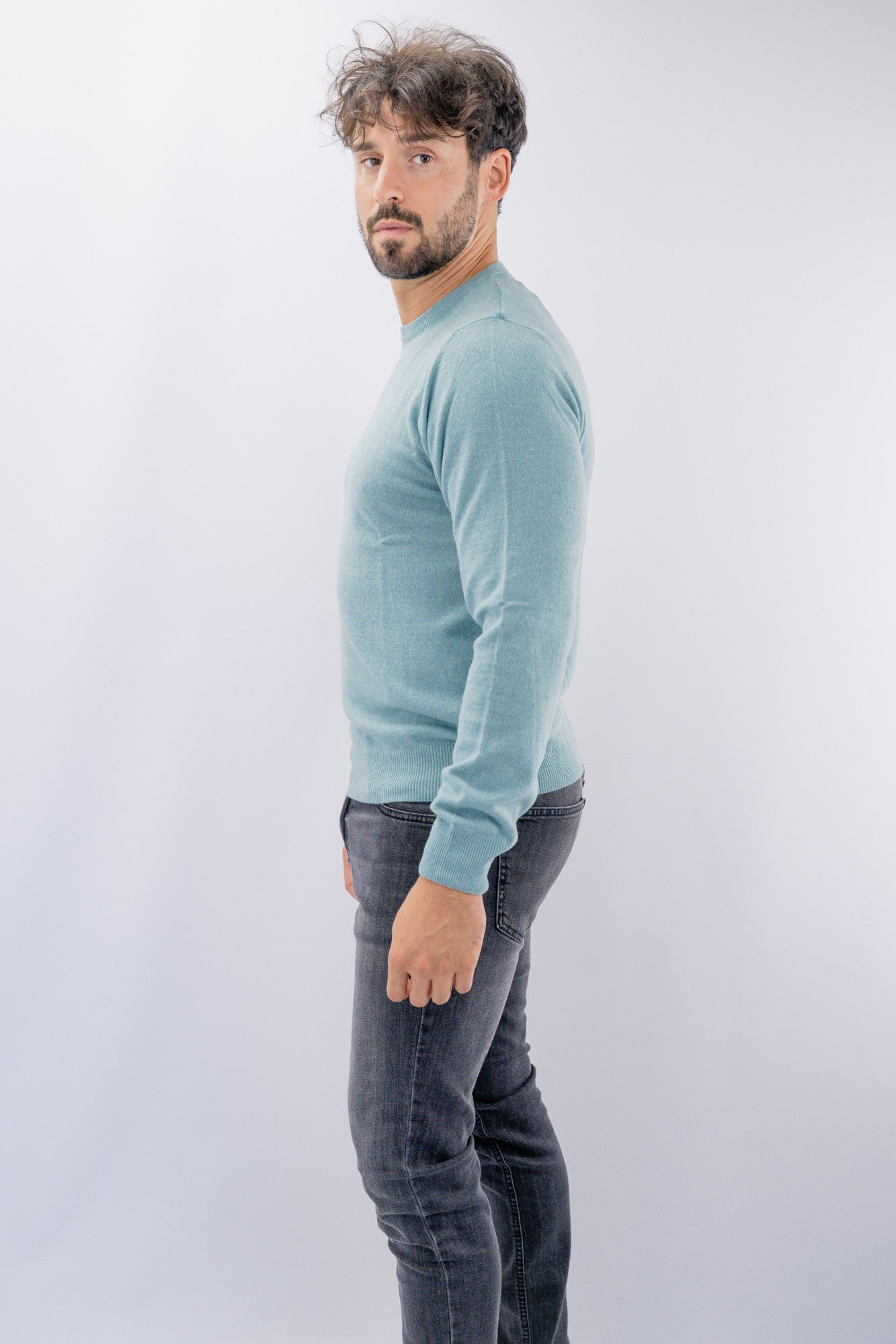 Maglia girocollo in lana e cachemire