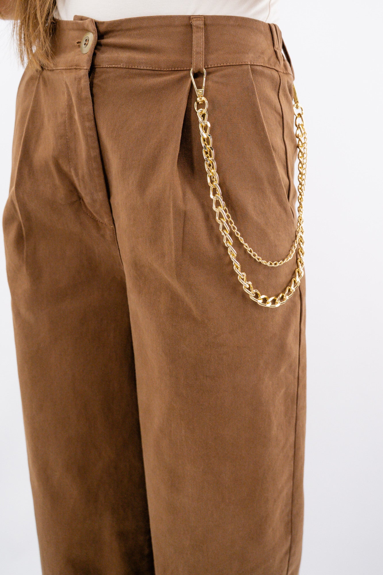 Pantalone a vita alta simil ovetto con pinces