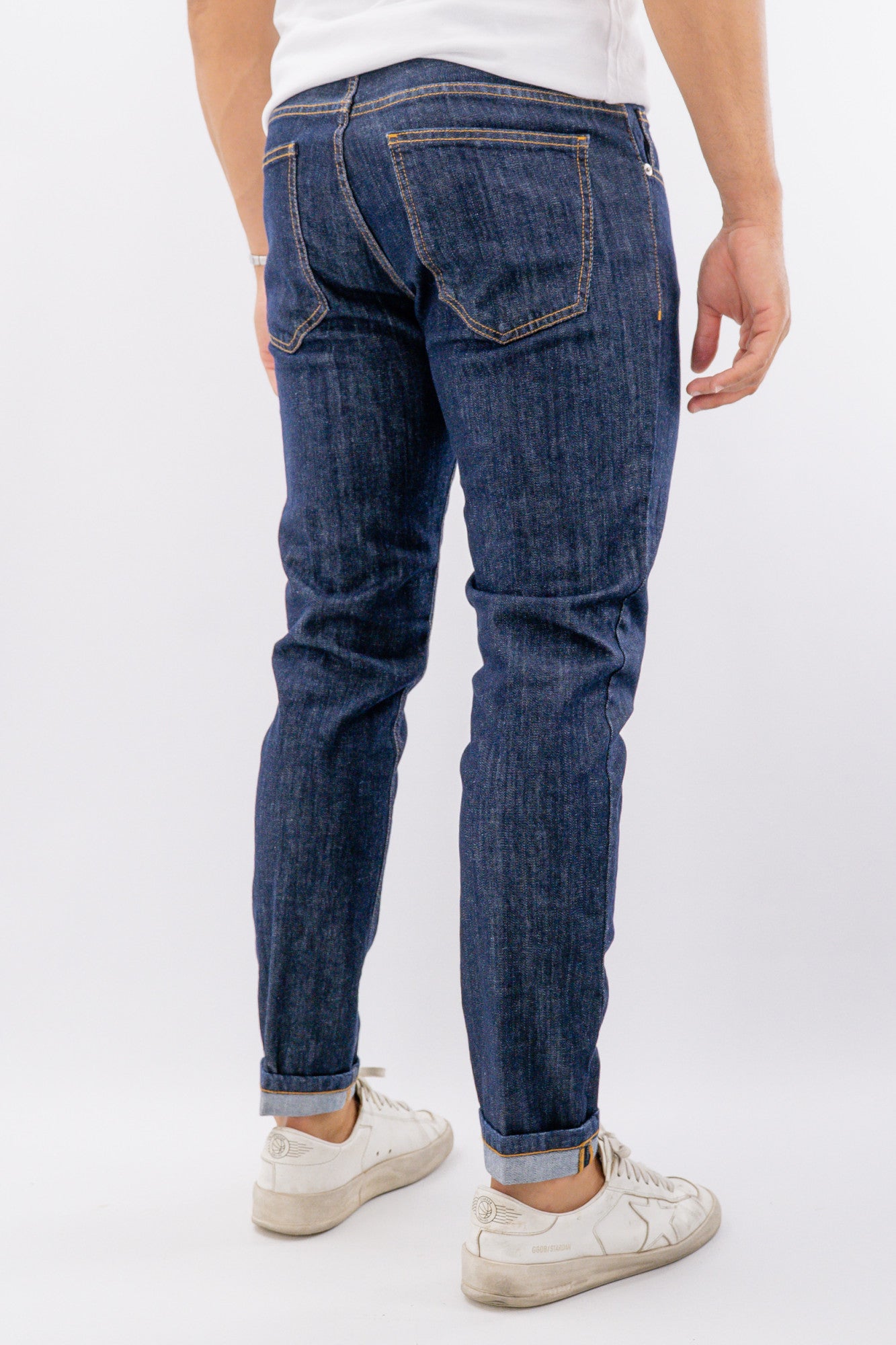 Jeans regular lavaggio scuro in cotone elasticizzato