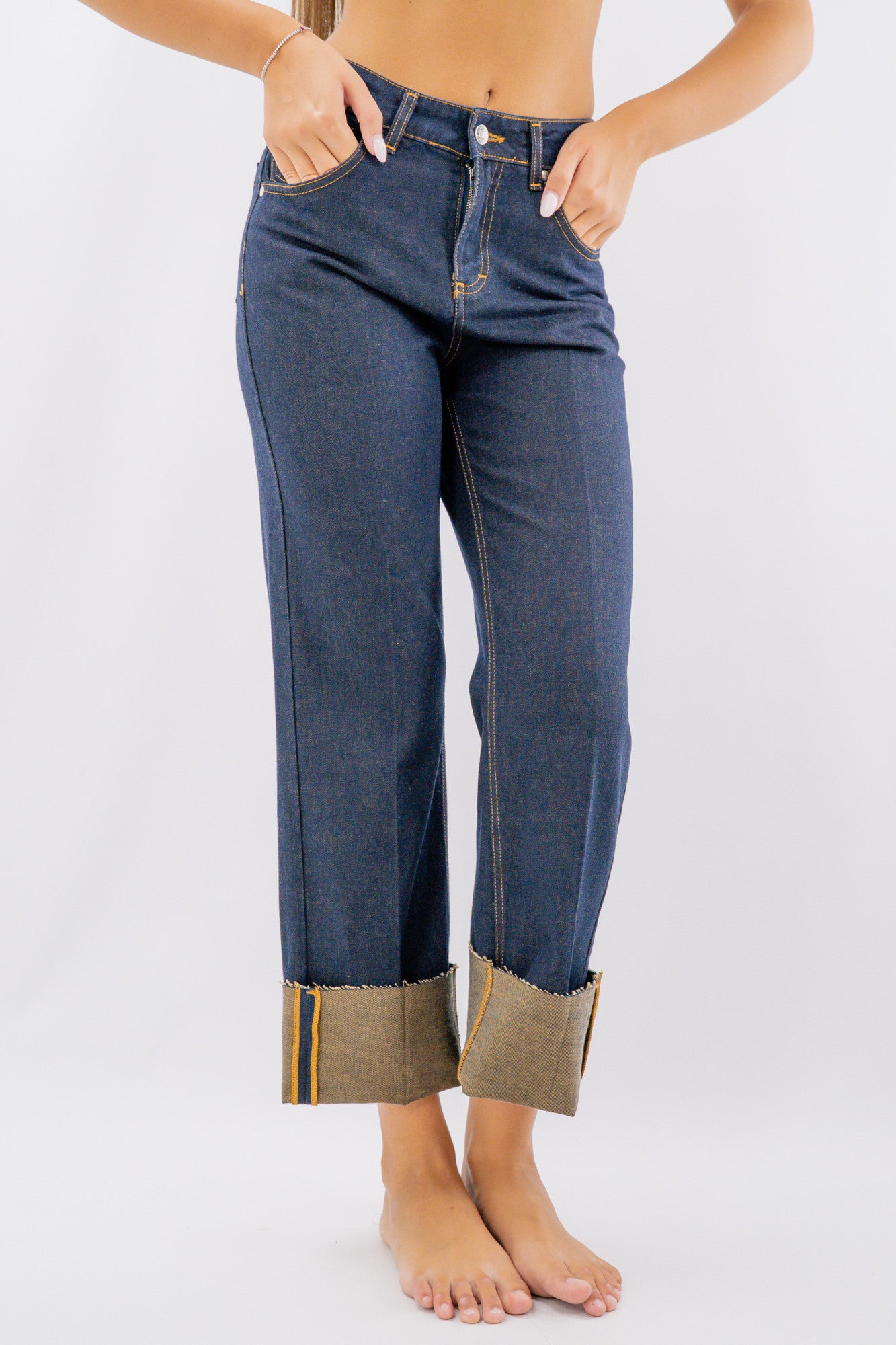 Jeans a palazzo con fondo risvoltabile