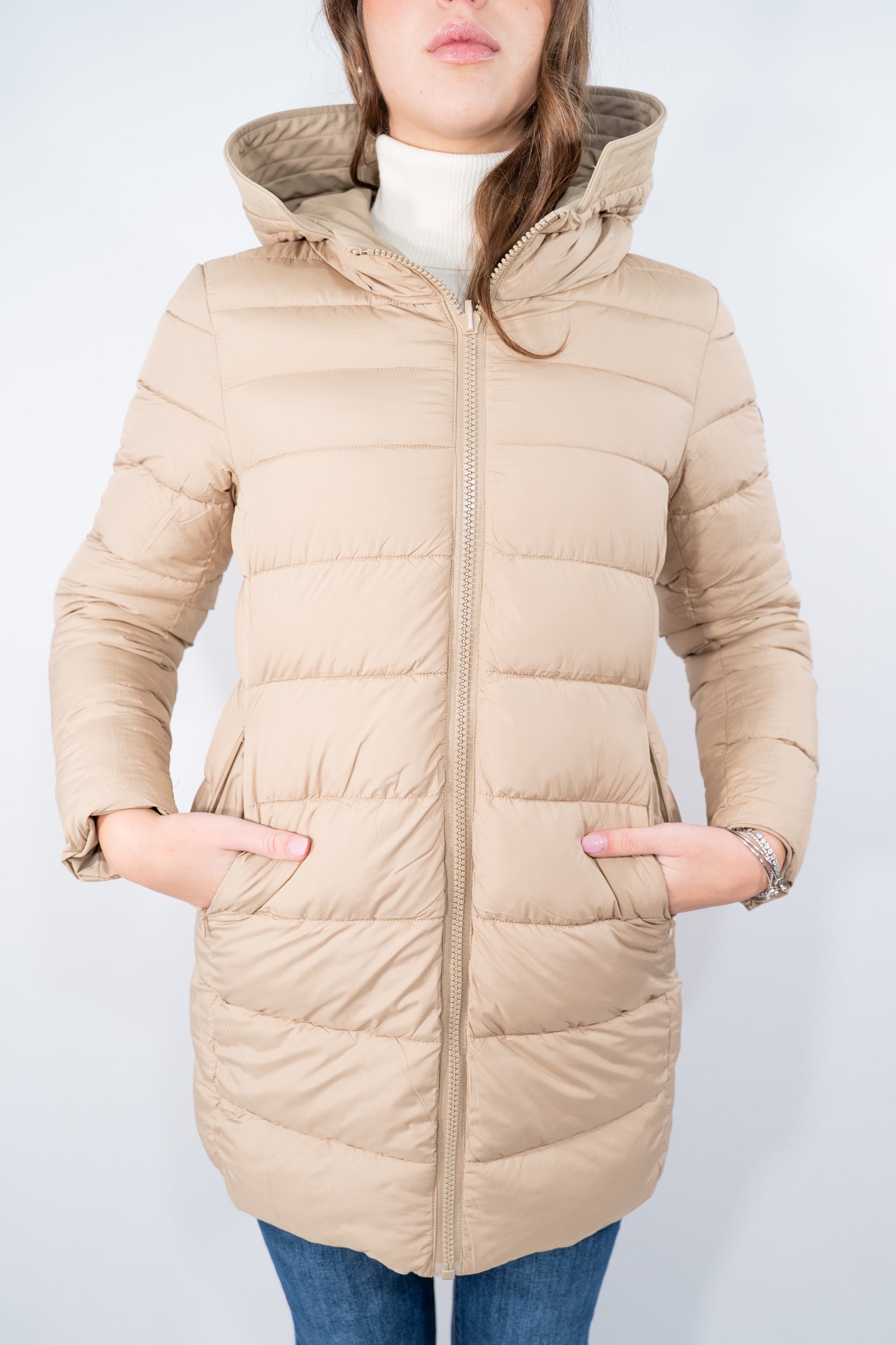 Giaccone reversibile imbottito in tessuto tecnico con cappuccio