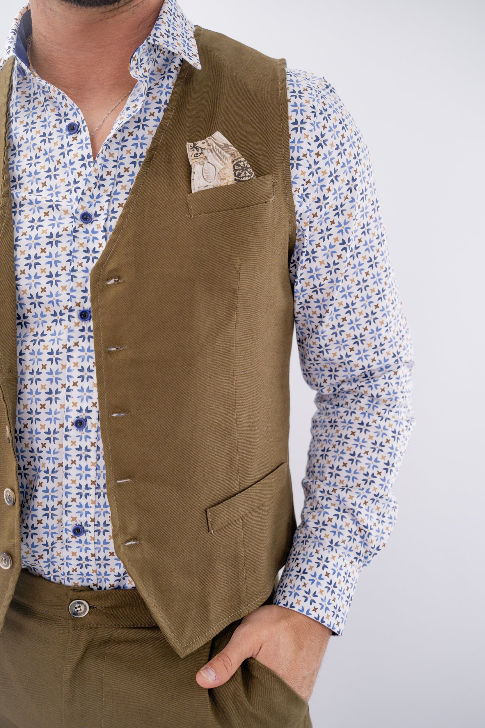 Gilet/panciotto con taschini