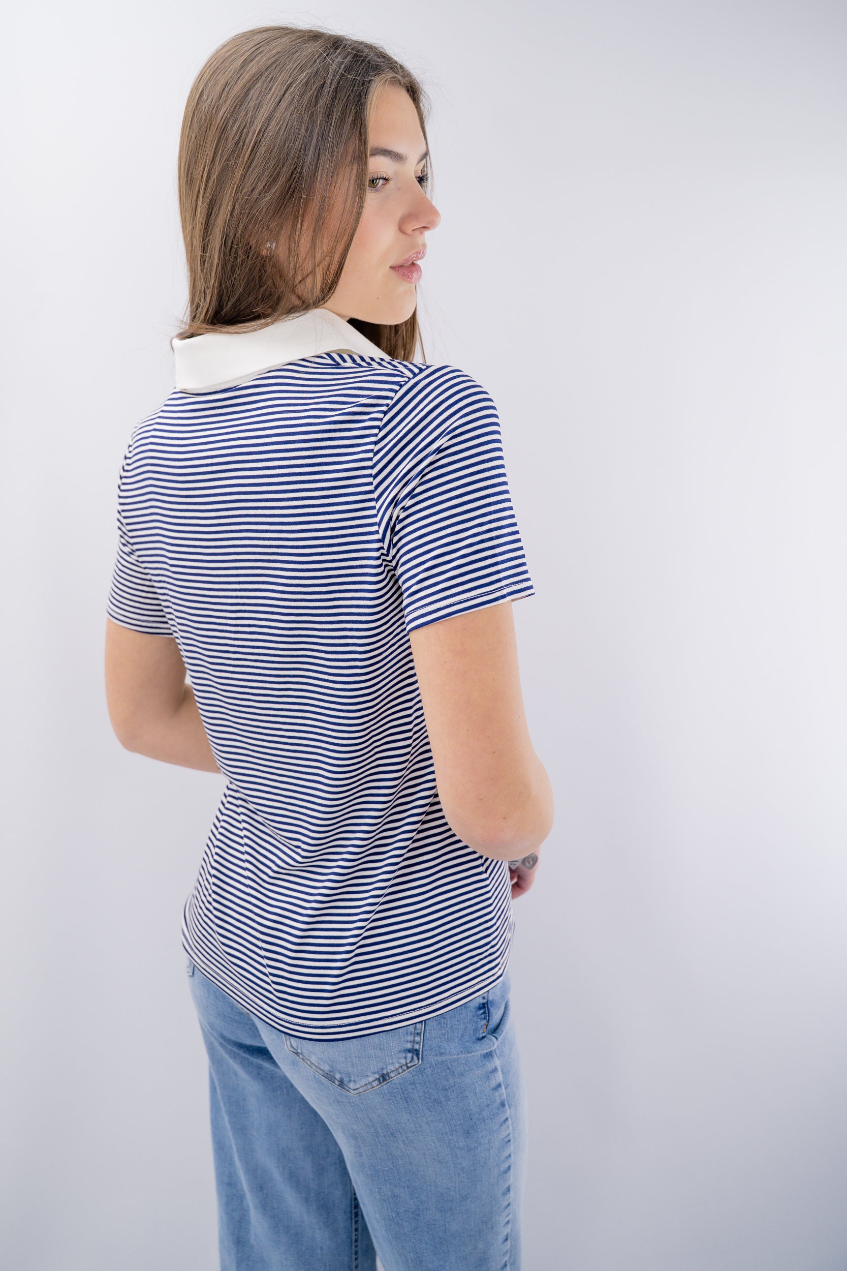 Polo a righe con collo a contrasto