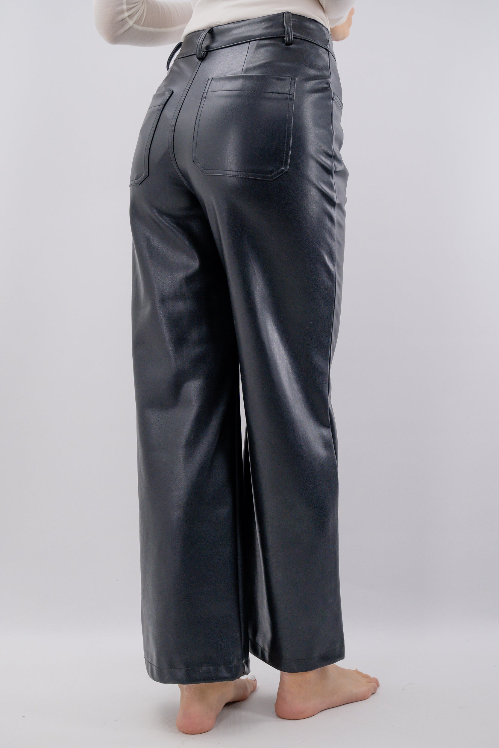 Pantalone palazzo in eco-pelle