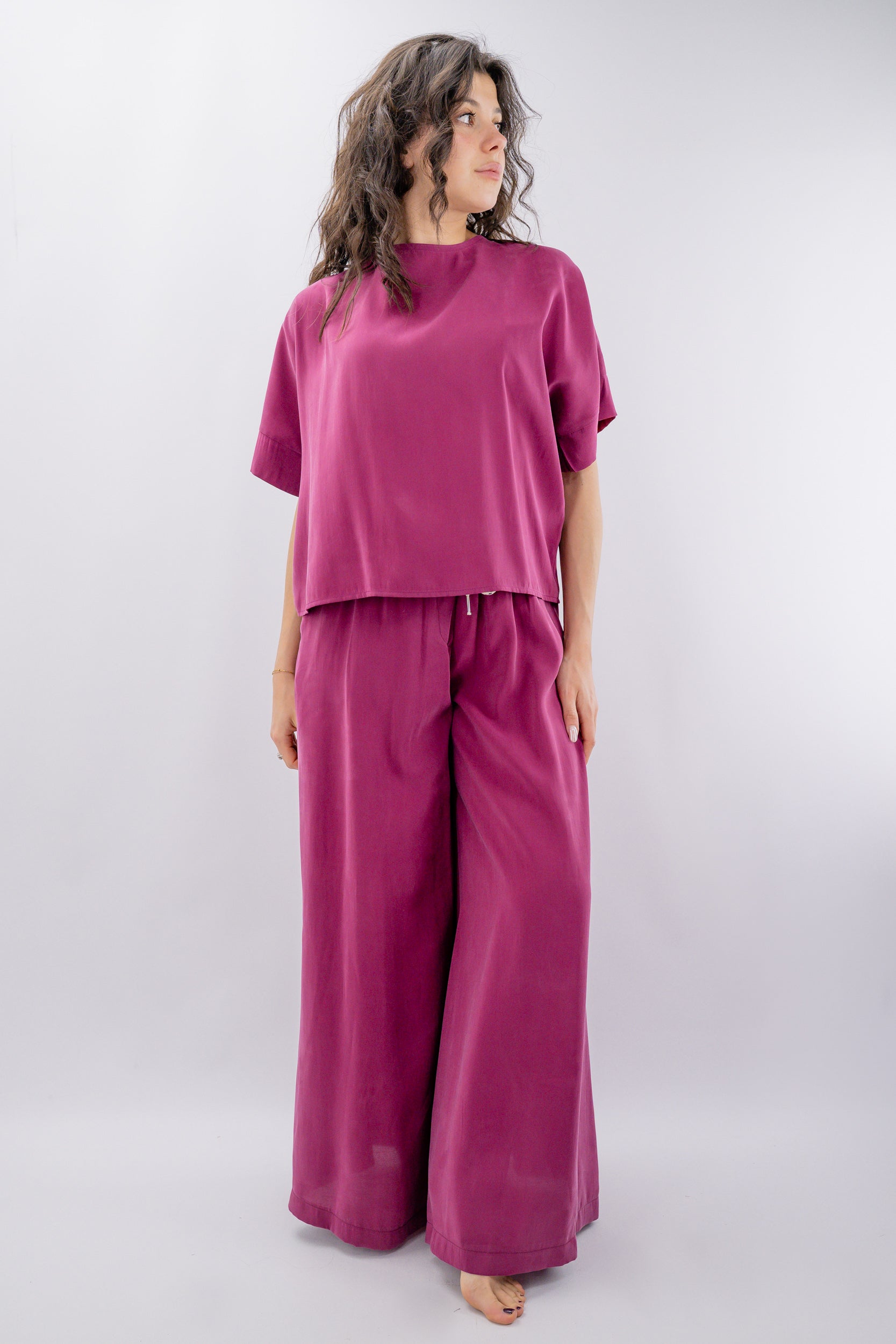 Set coordinato: blusa e pantalone fluidi in misto modal