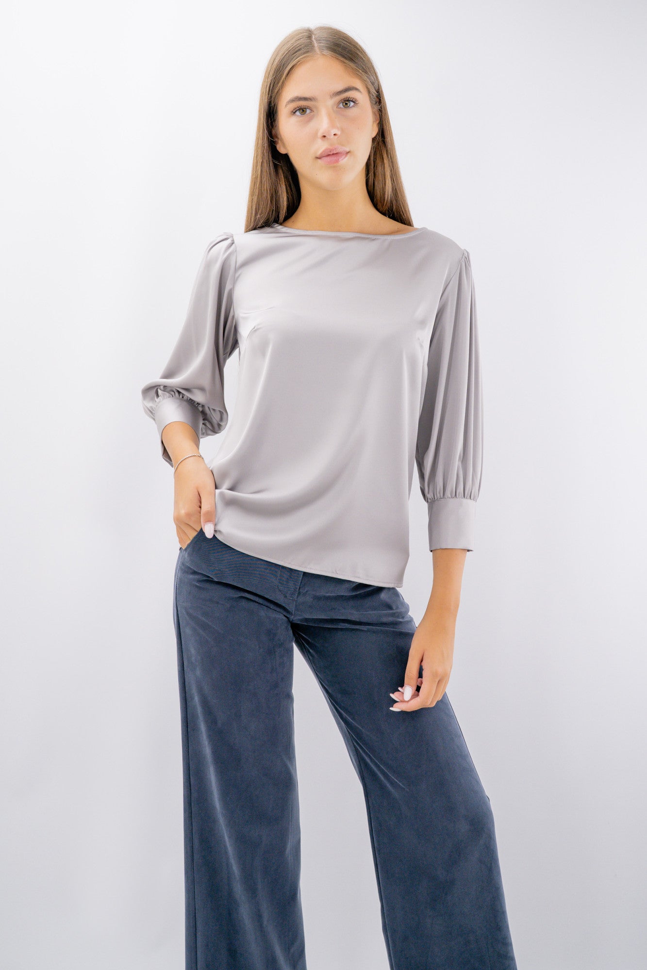 Blusa ad effetto satinato