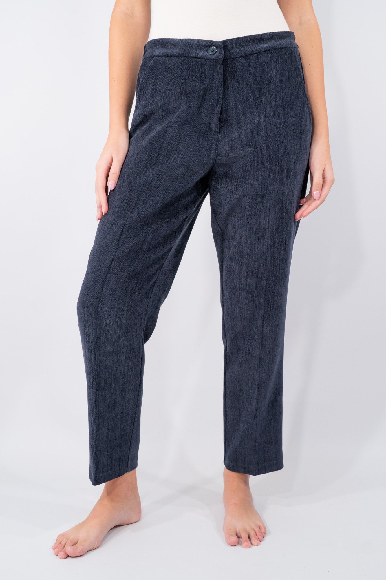 Pantalone sigaretta in tessuto semi velluto