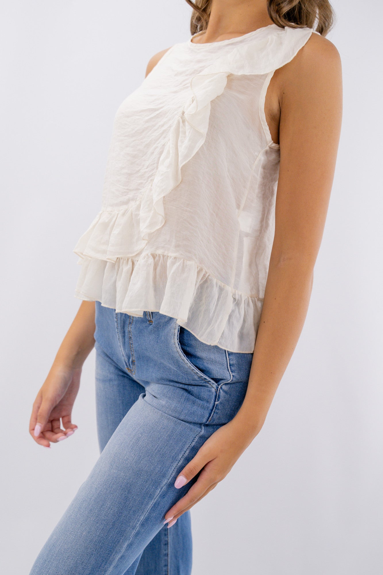Top con voilant asimmetrico