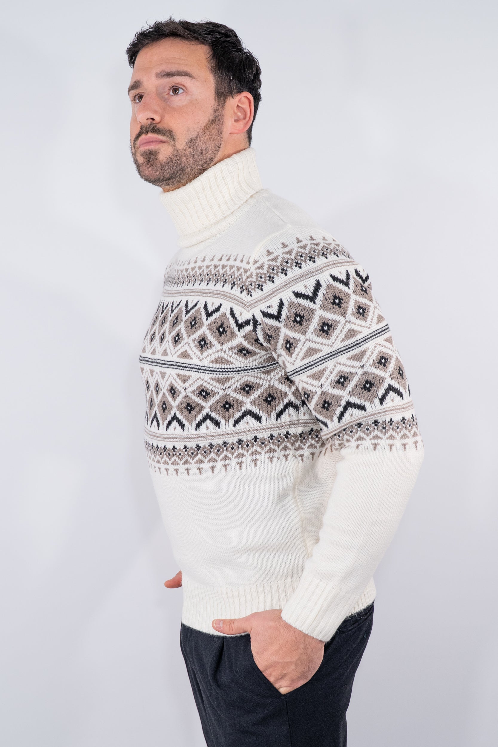 Dolcevita con disegno norvegese