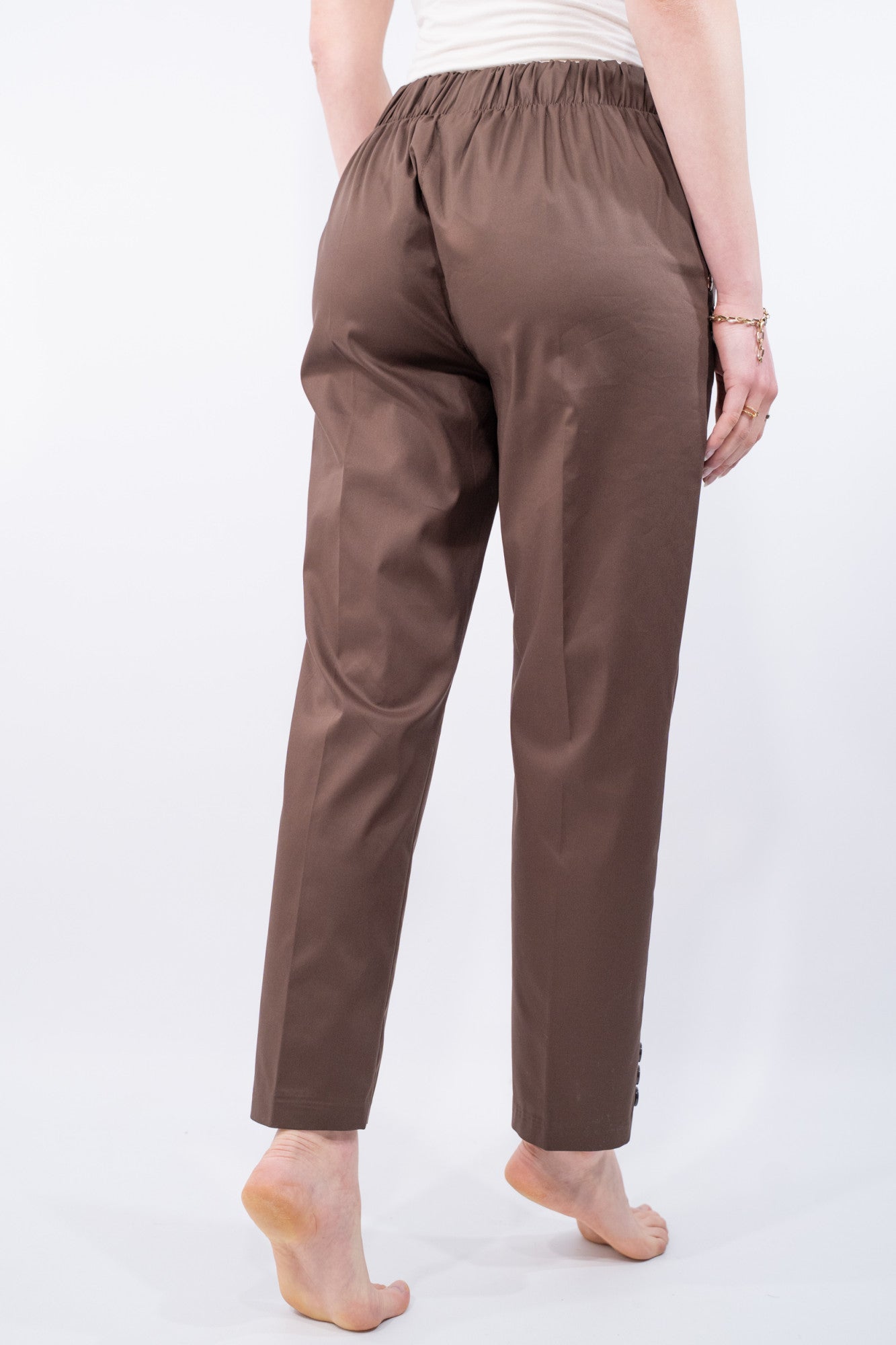 COLOR::MORO::4
