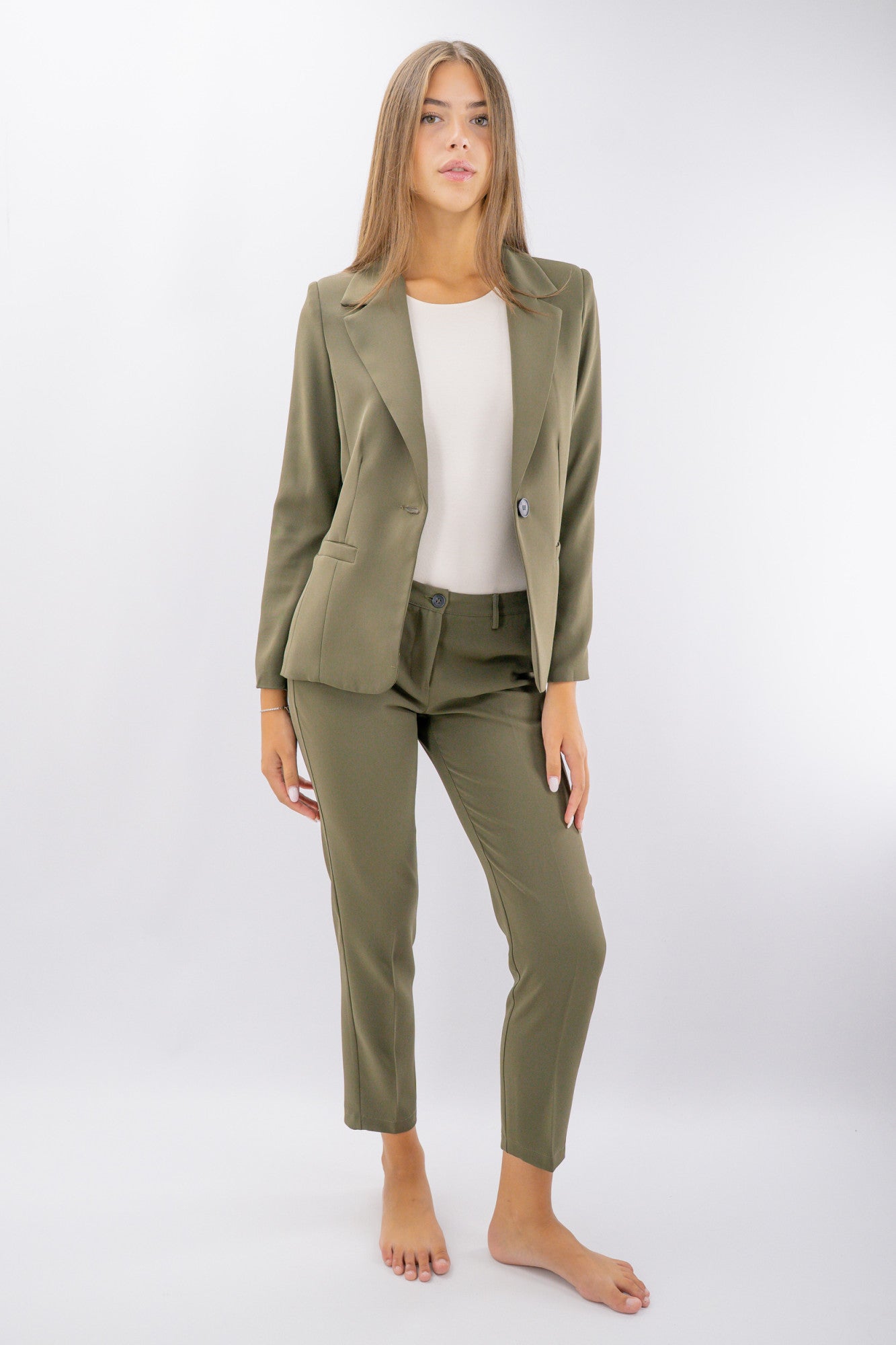 Pantalone gamba asciutta in tessuto fluido