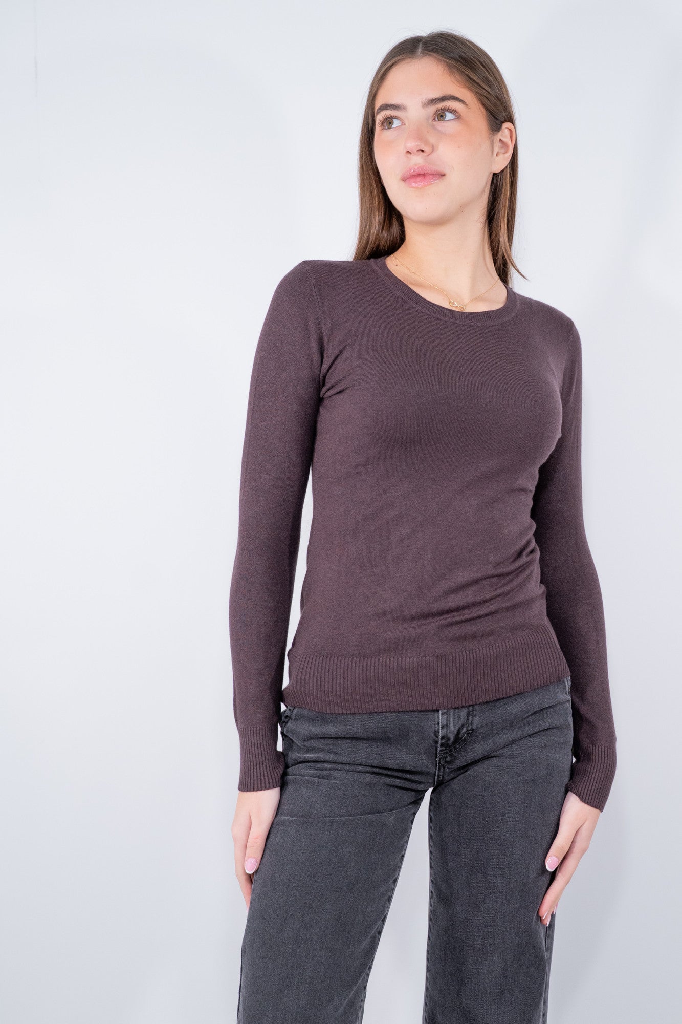 Girocollo dalla linea  asciutta