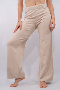 COLOR::CREMA::1