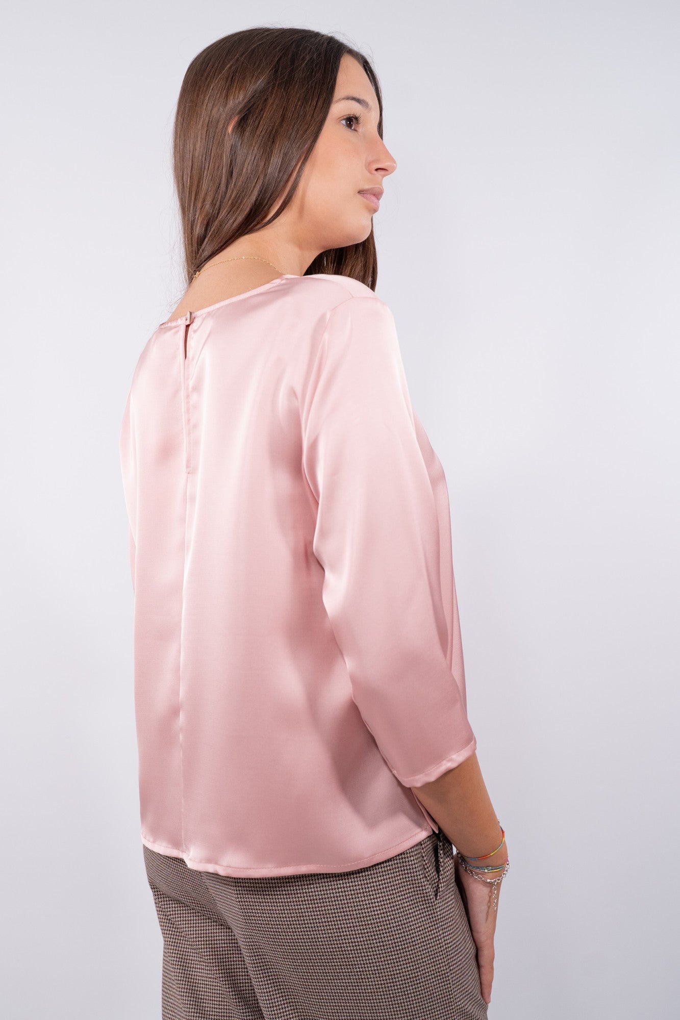 COLOR::ROSA::4
