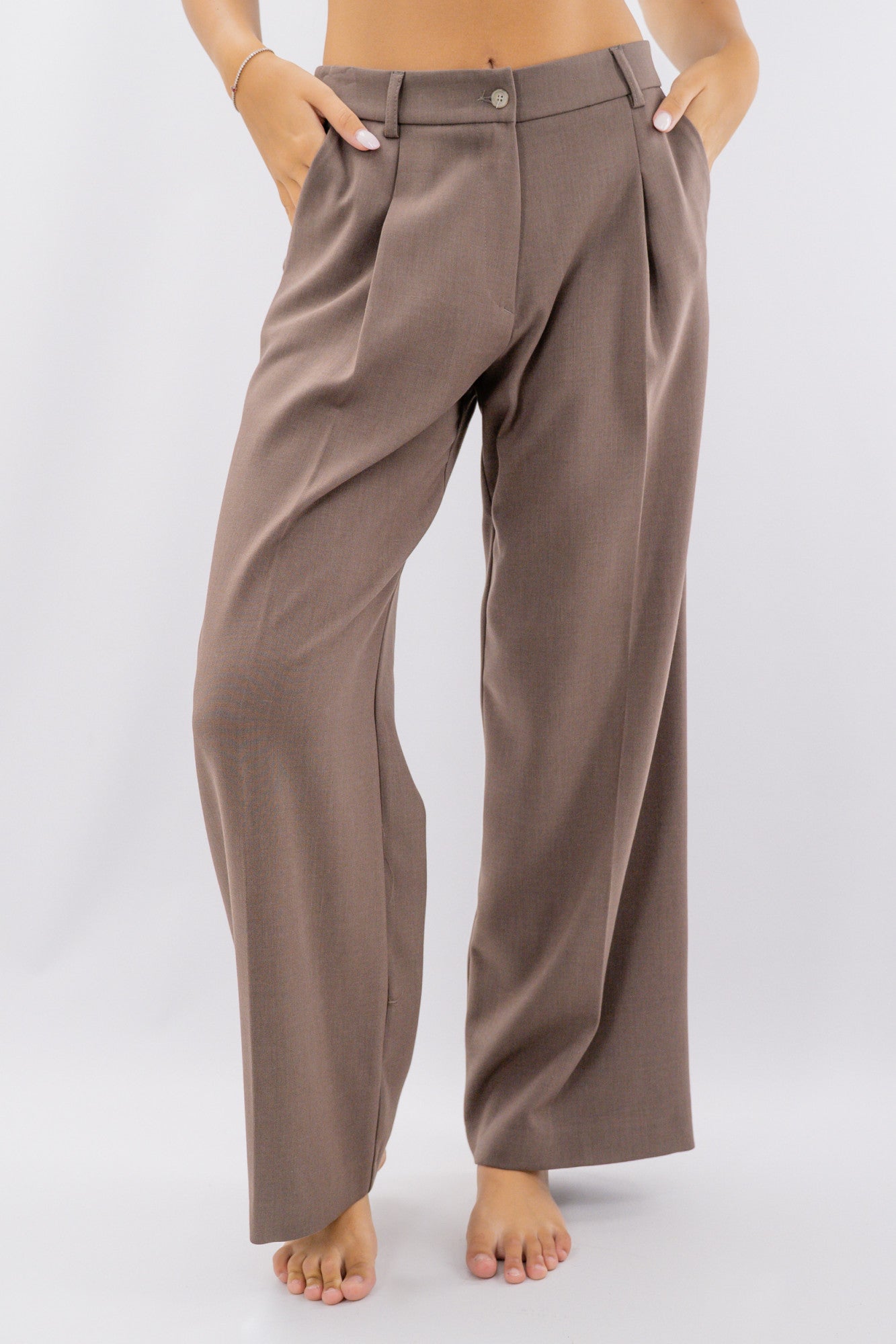 Pantalone palazzo con pinces