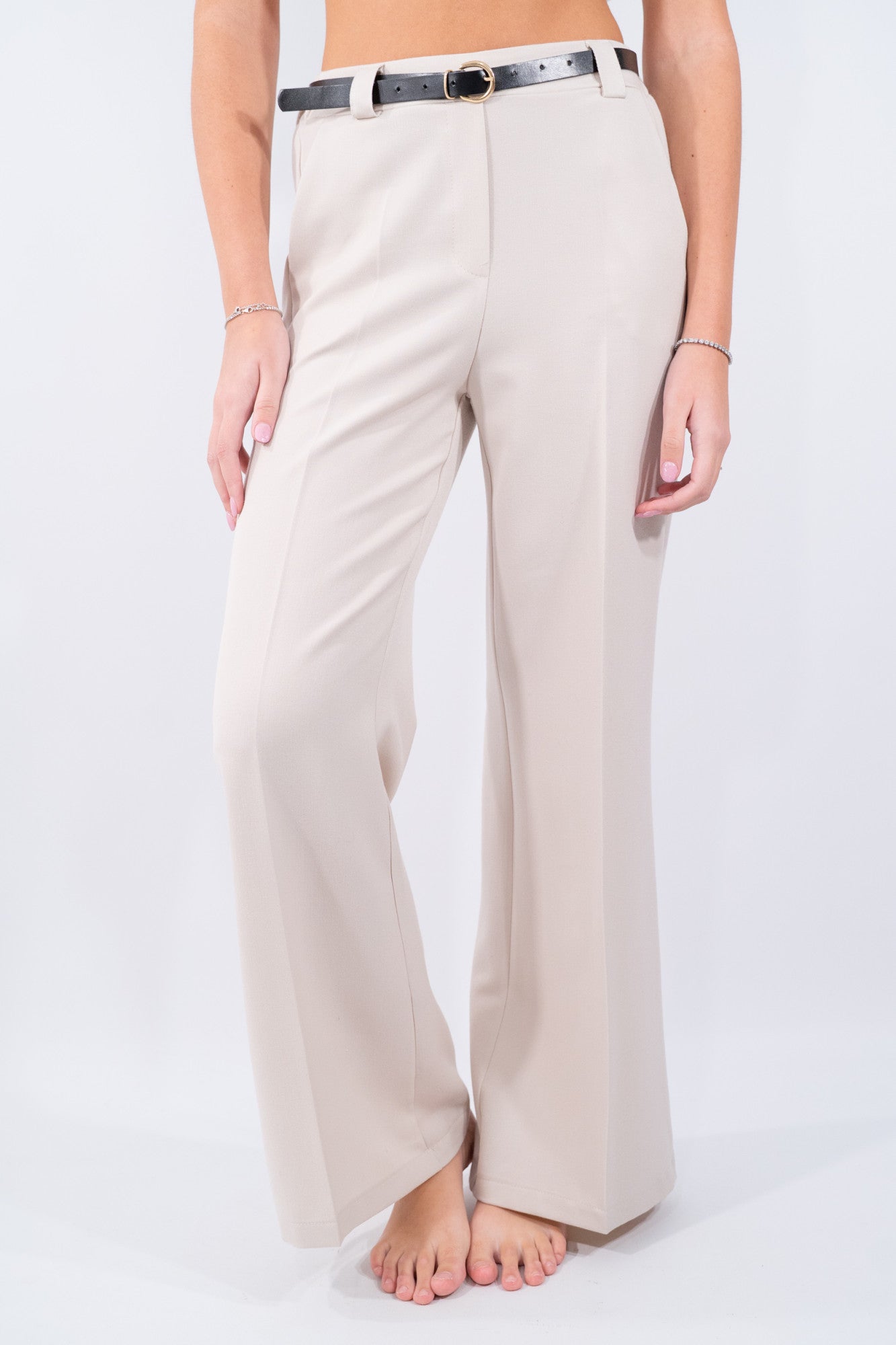 Pantalone sartoriale con elastico e cintura in vita