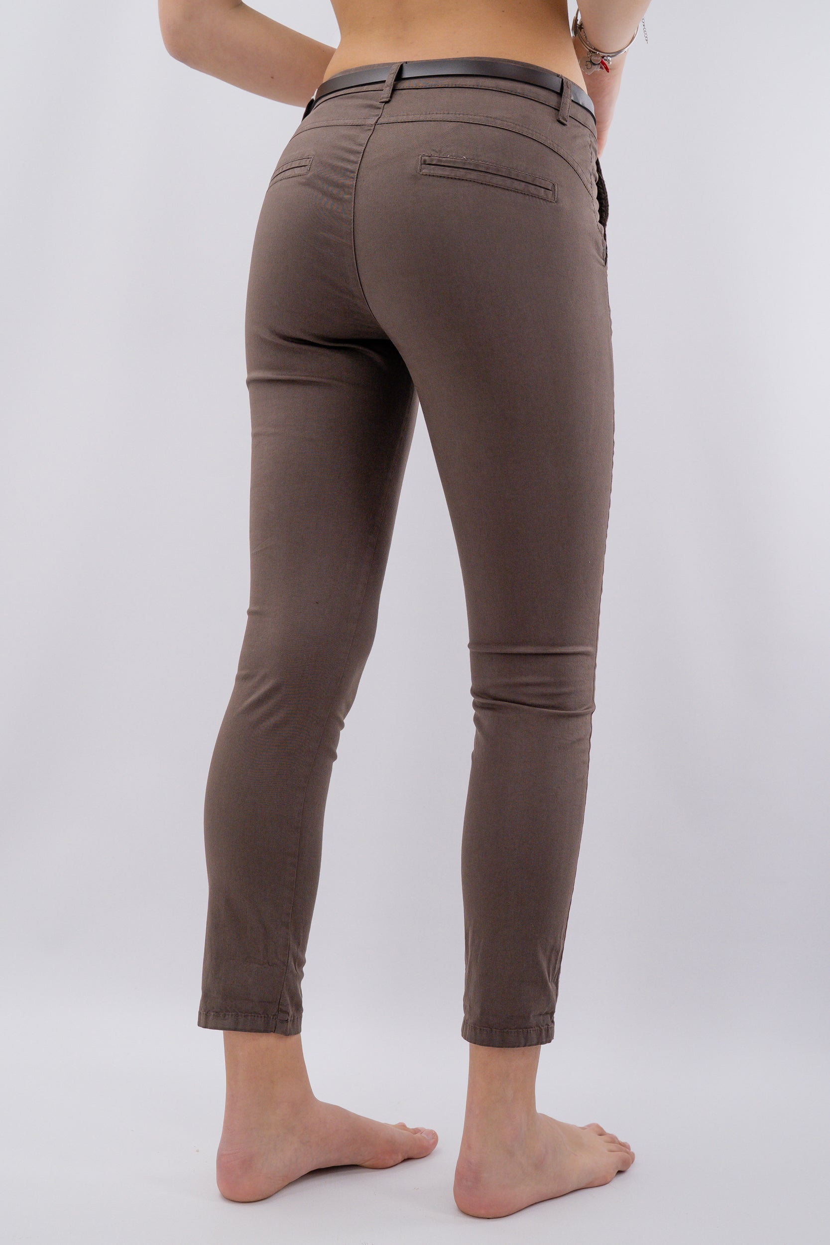 Pantaloni chino in tela di cotone