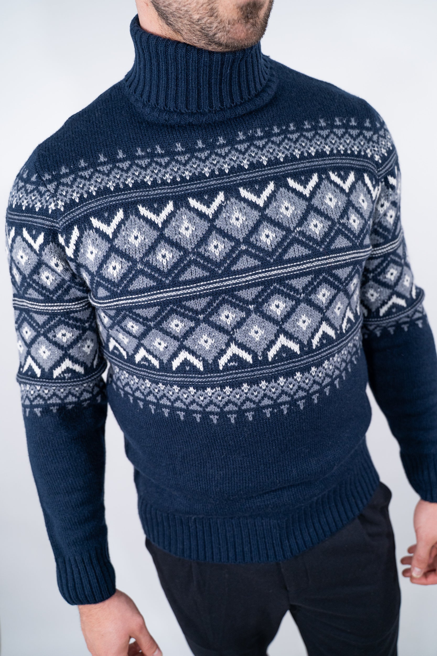 Dolcevita con disegno norvegese