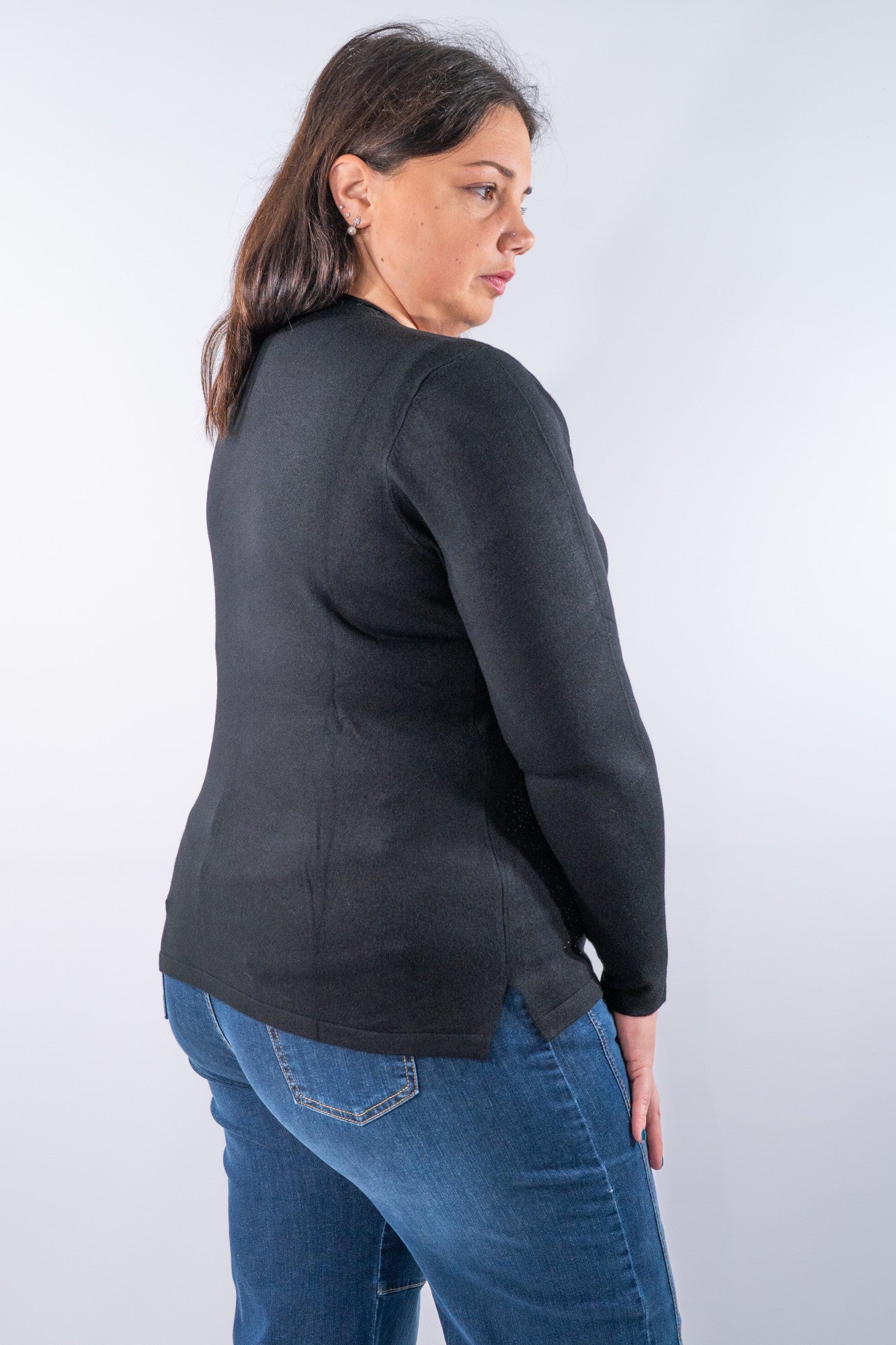 Girocollo con taglio ad A e tasche con strass