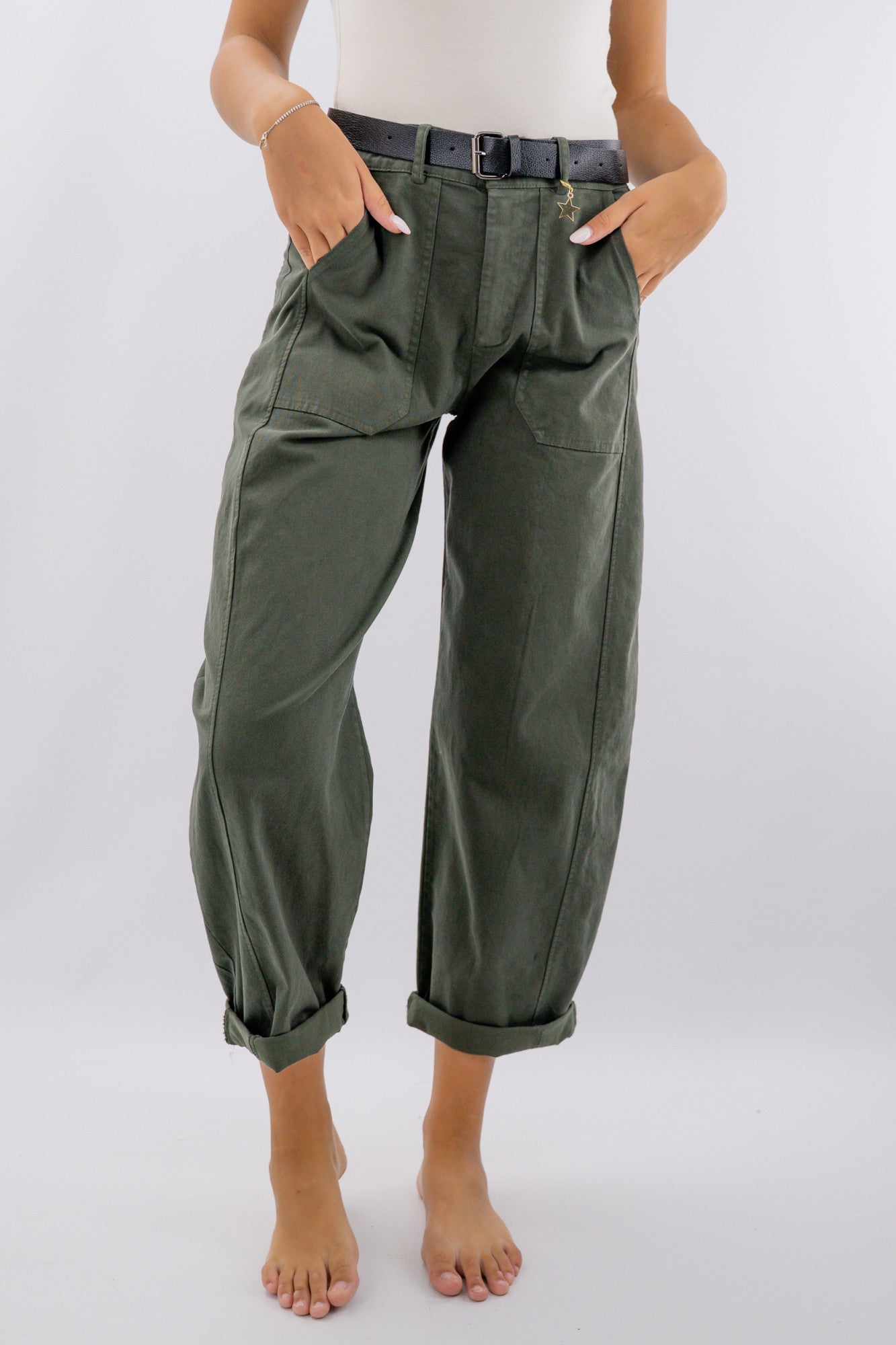 Pantalone ovetto con tasca marsupio