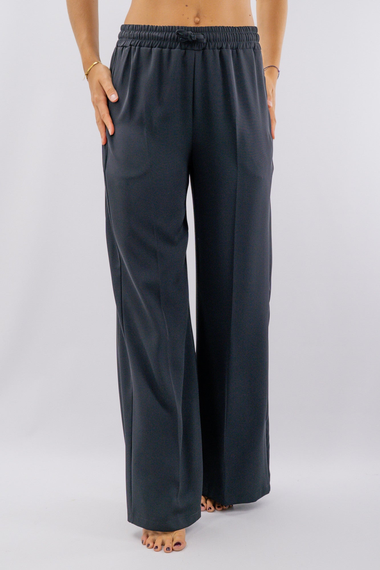 Pantalone ampio fluido