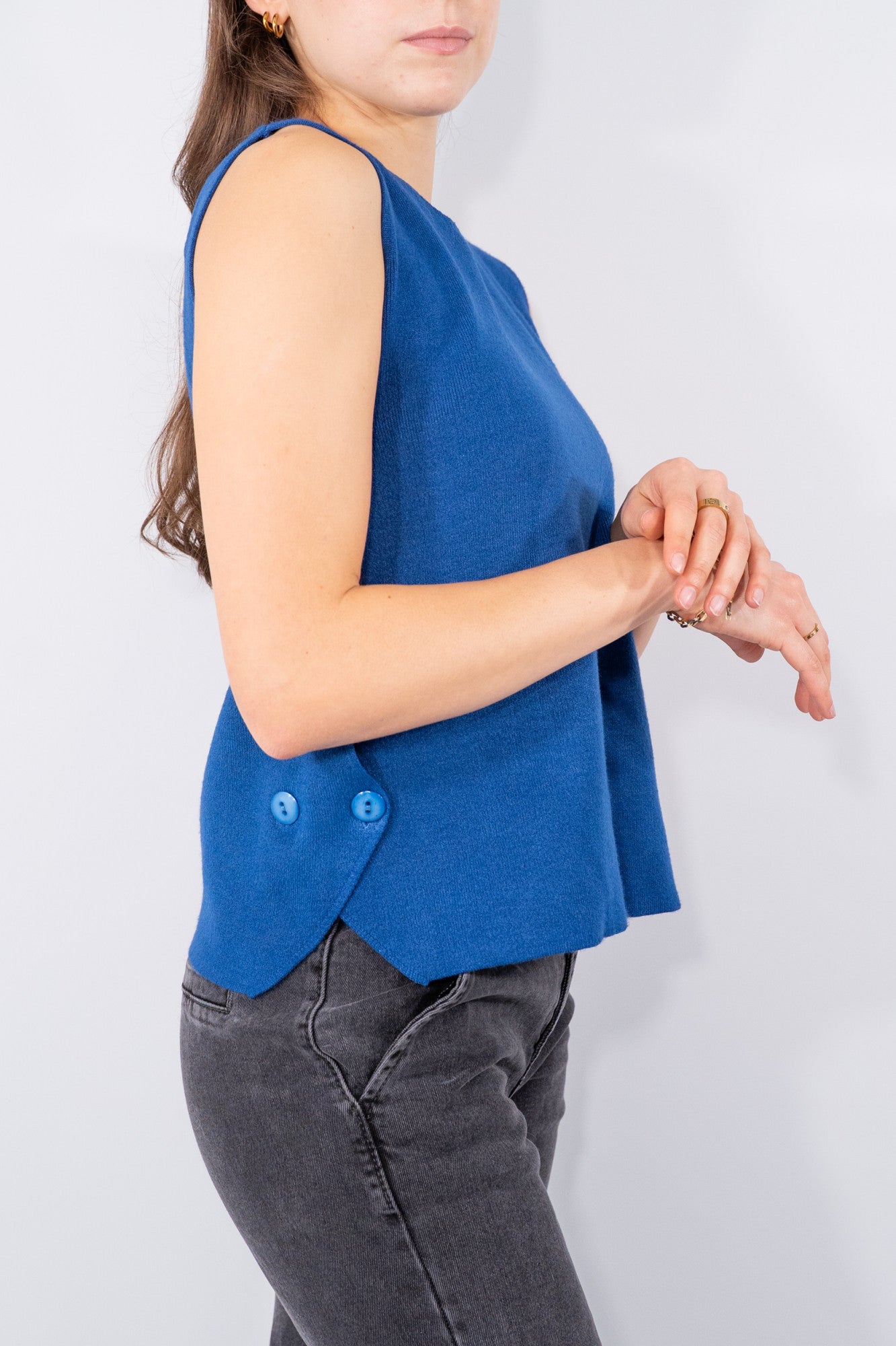 Gilet in maglia con bottoni laterali