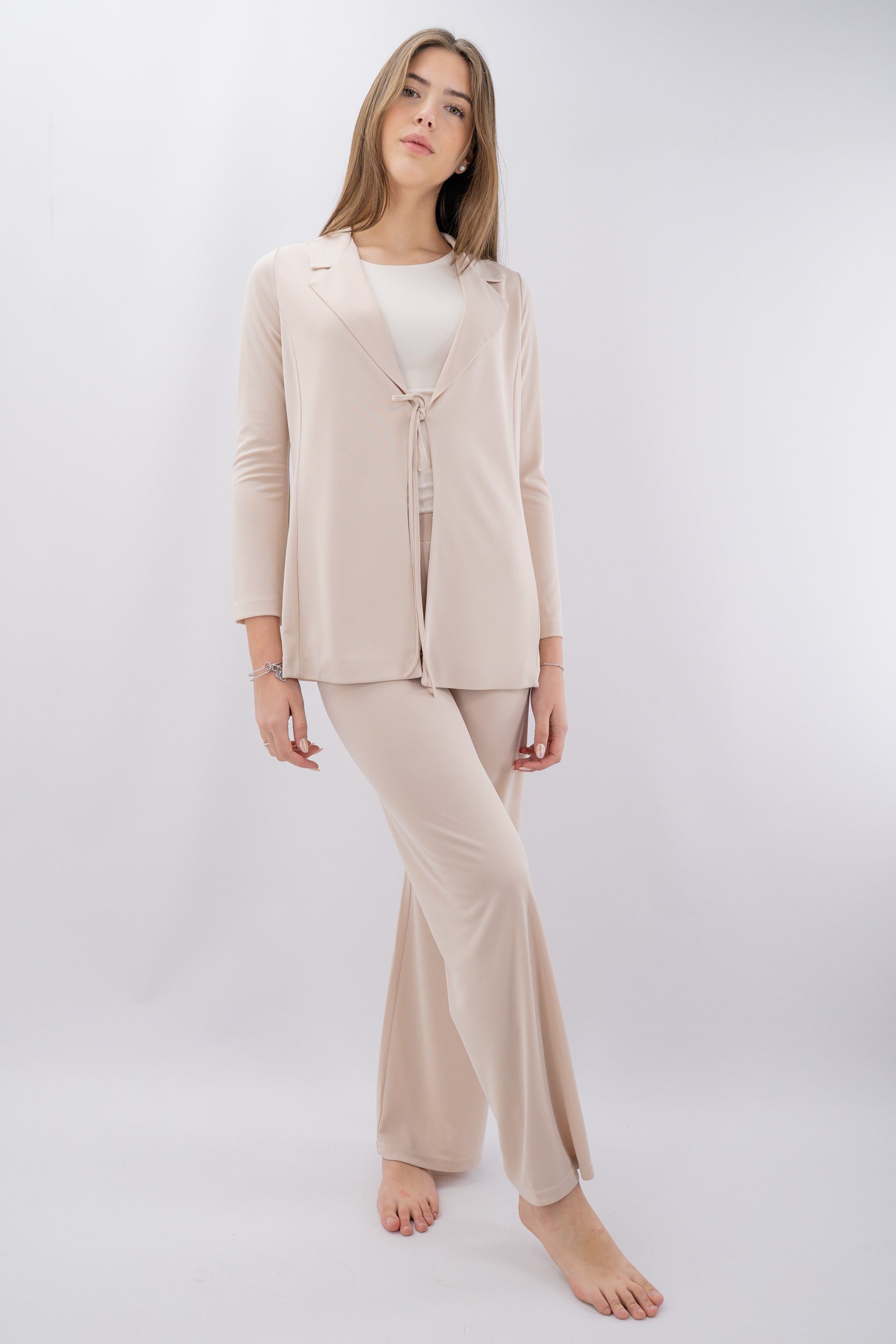 Blazer fluido con chiusura allacciata