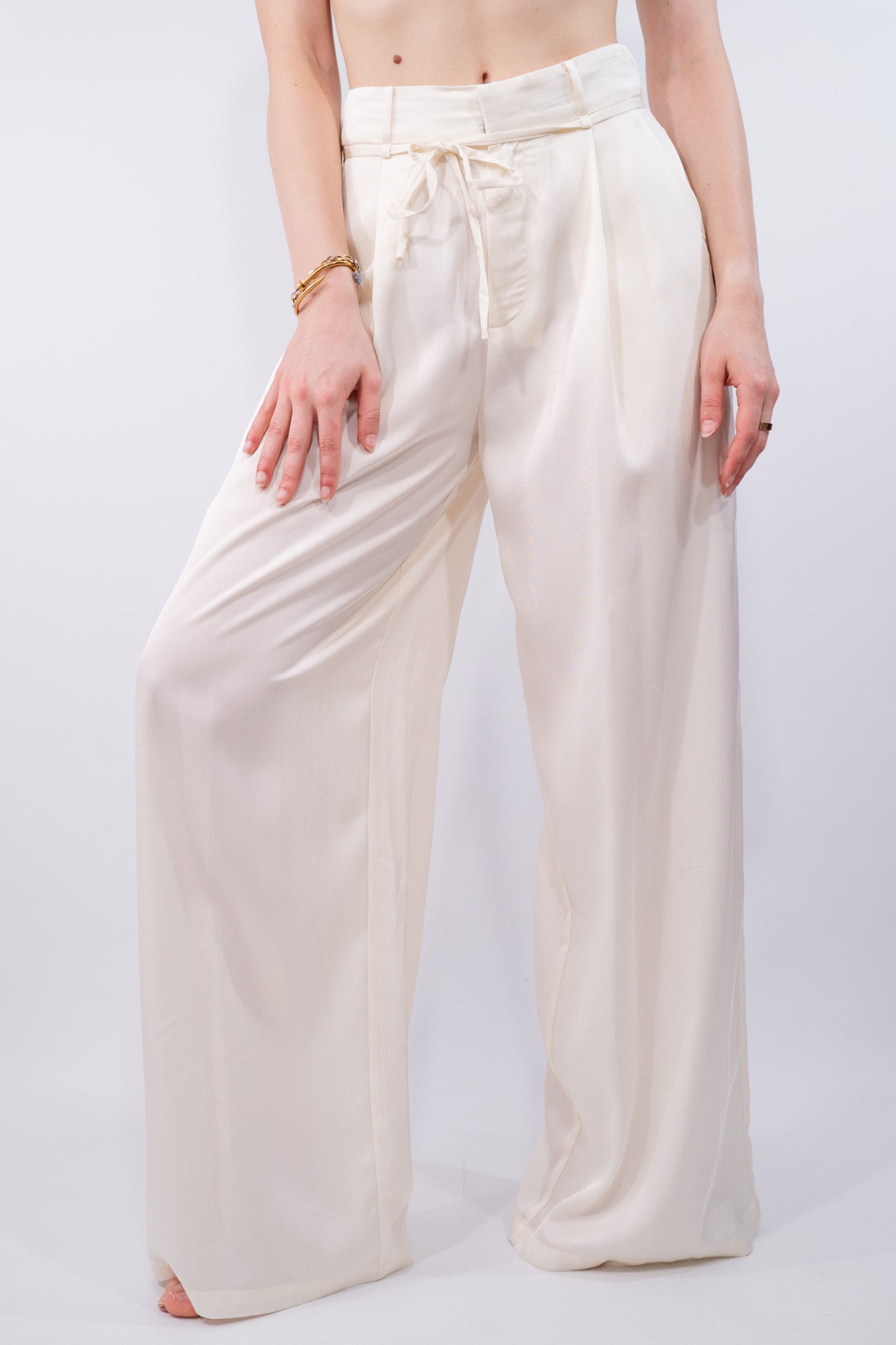 COLOR::CREMA::1
