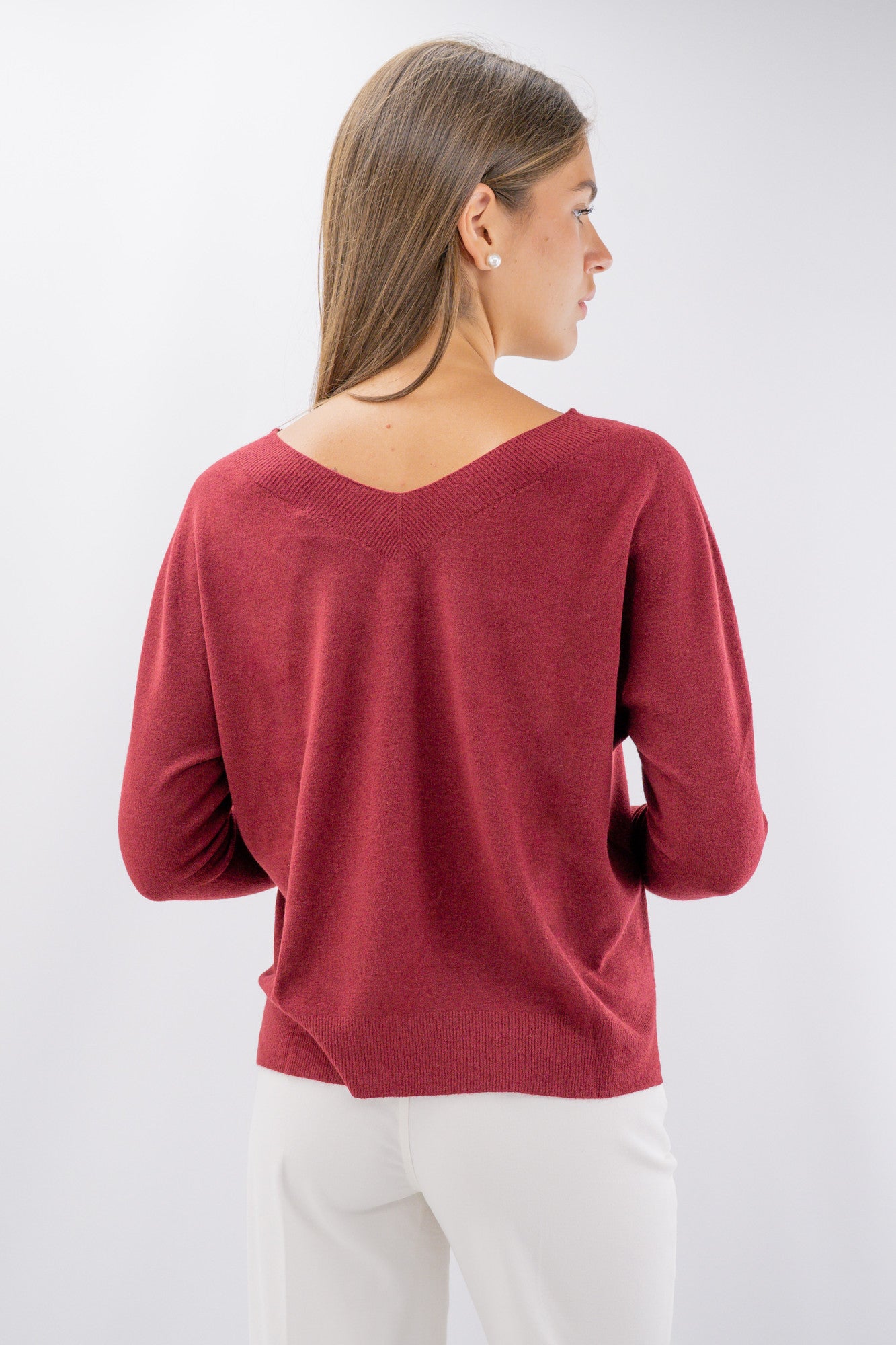 Maglia scollo a V fronte e retro