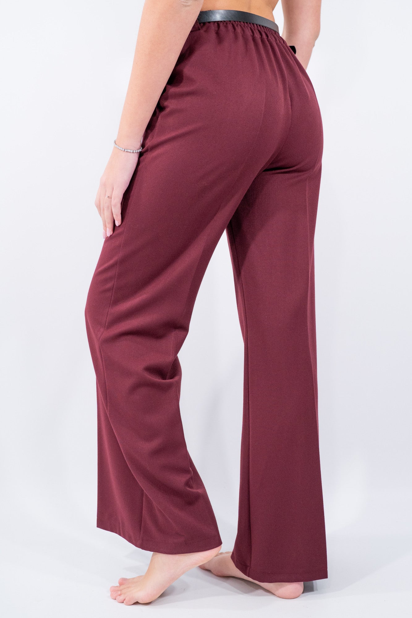 Pantalone sartoriale con elastico e cintura in vita