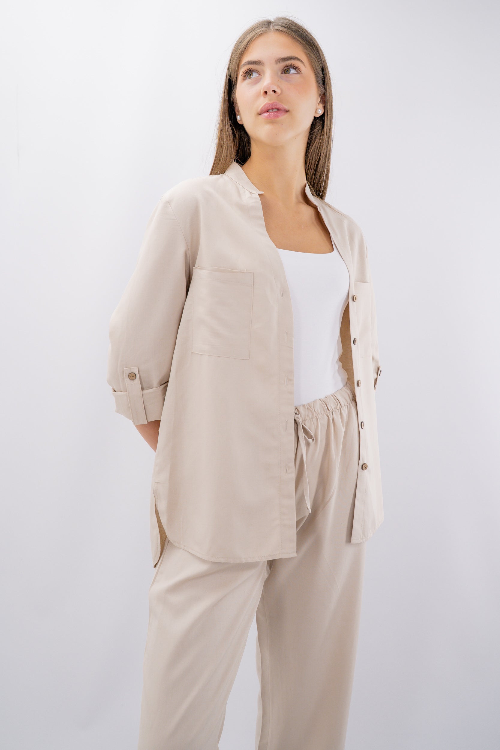Camicia con manica 3/4 in lino