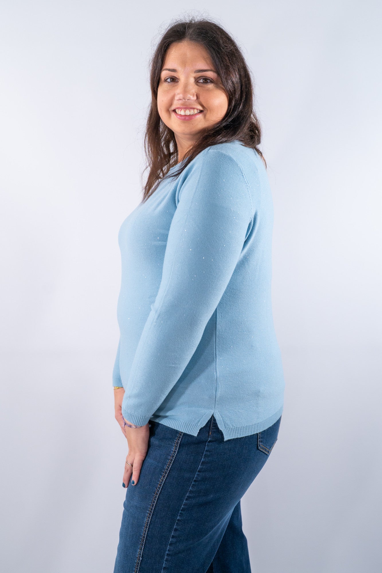 Girocollo con micro paillettes all over