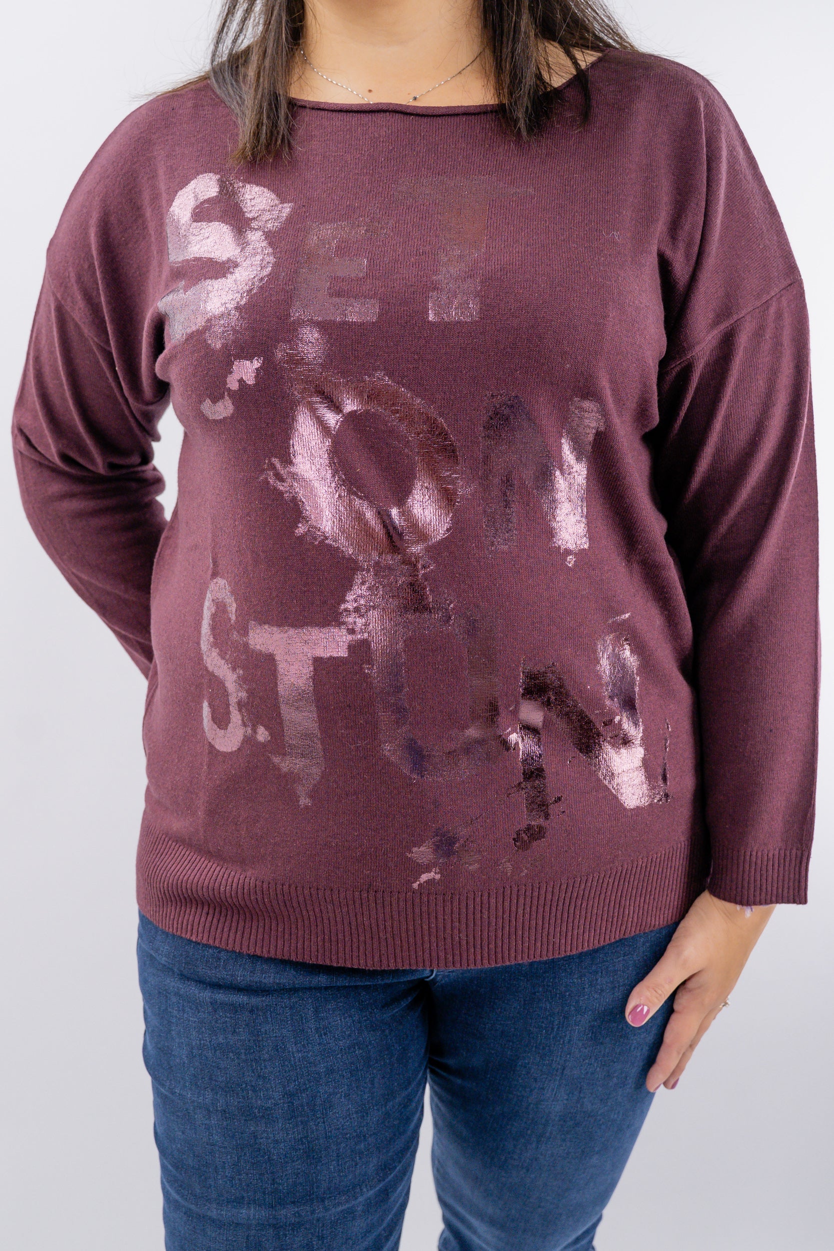 Maglia over con lettering laminato