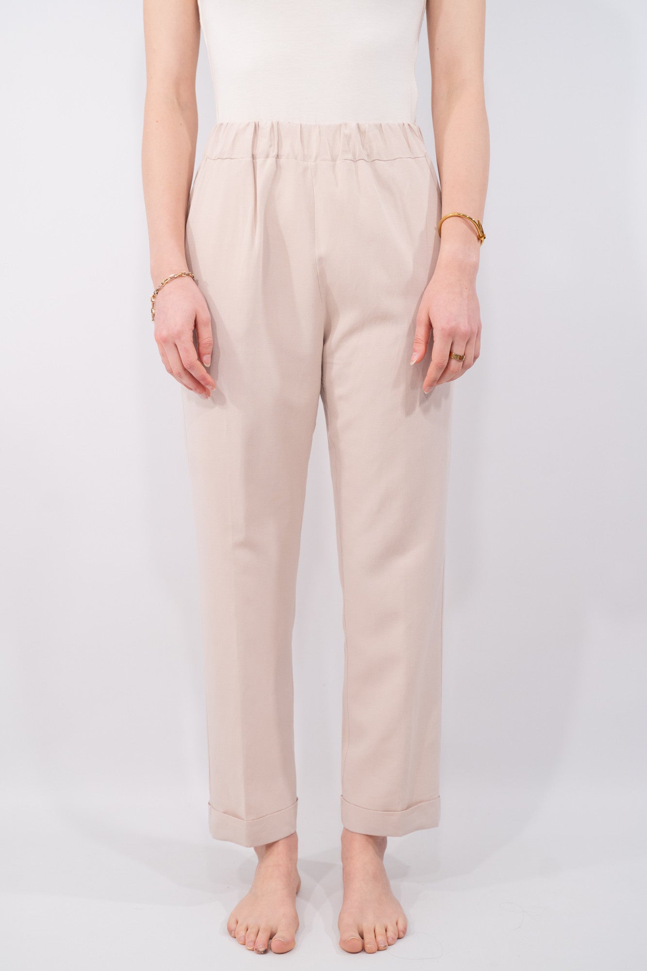 COLOR::BEIGE::2