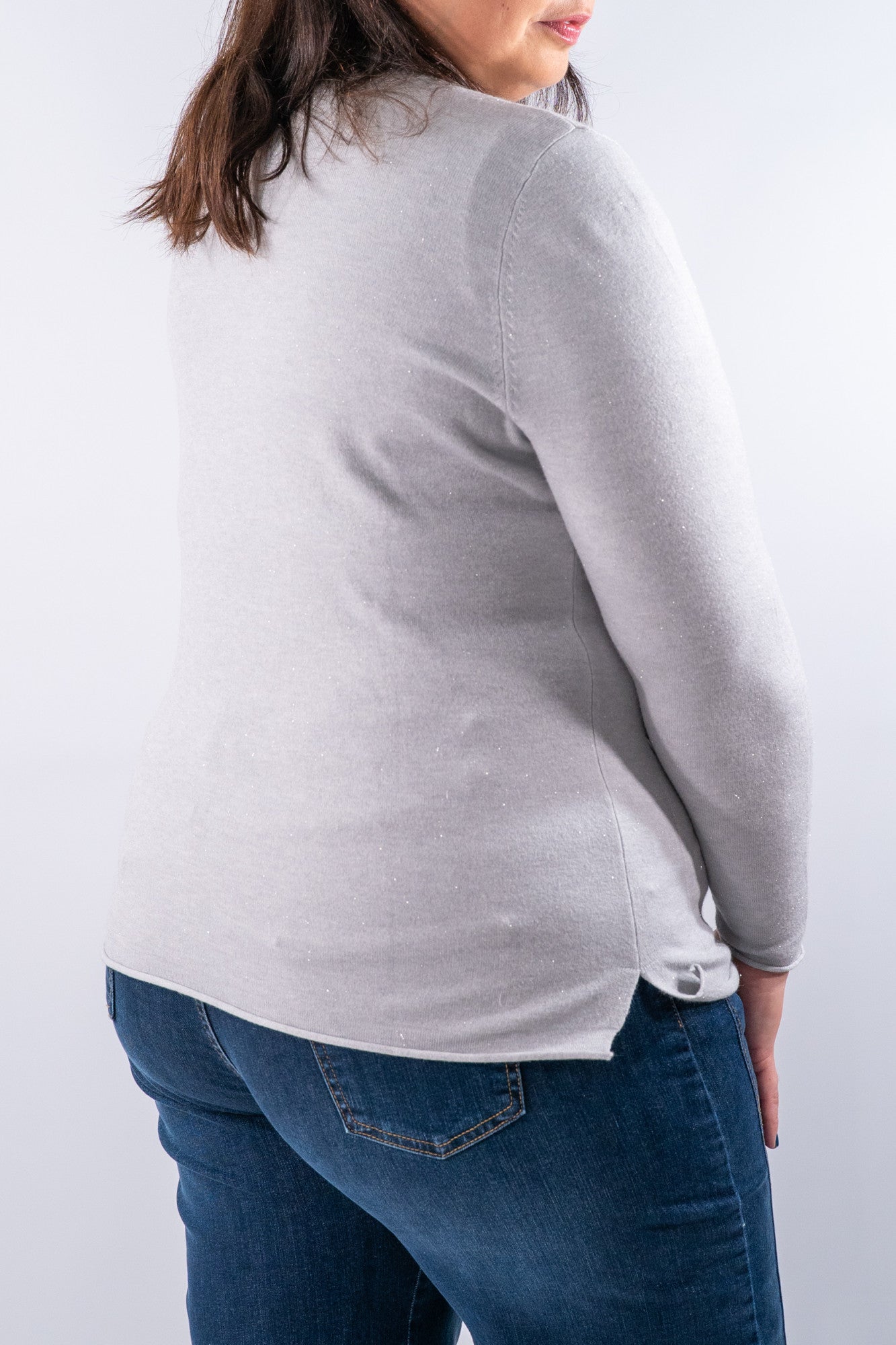 Girocollo over con tasche applicate