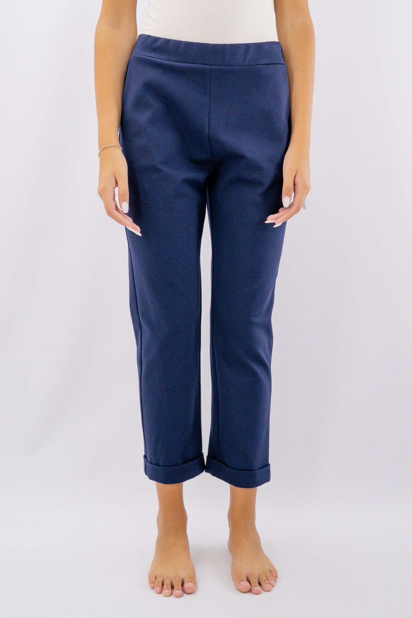 Pantalone in punto roma con risvoltino sul fondo