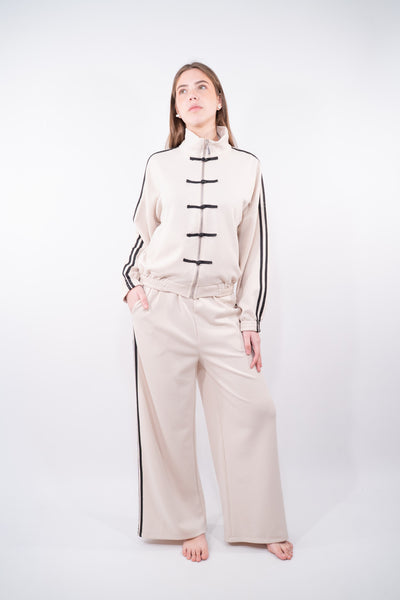 COLOR::BEIGE::1