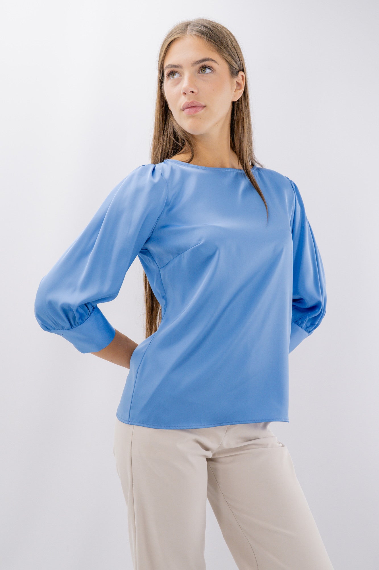 Blusa ad effetto satinato