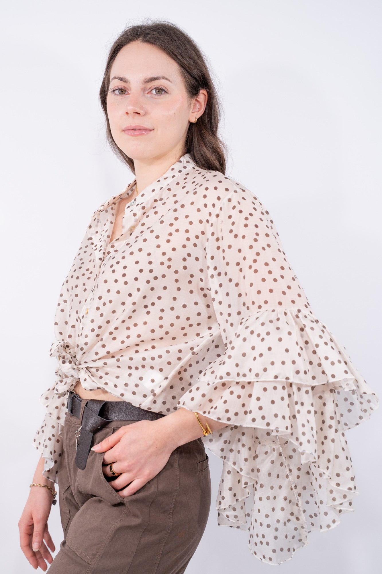 COLOR::BEIGE::2
