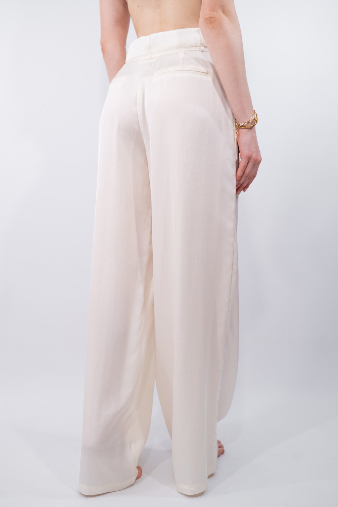 COLOR::CREMA::3